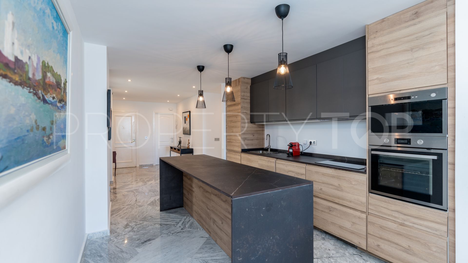 3 bedrooms apartment in Playas del Duque for sale