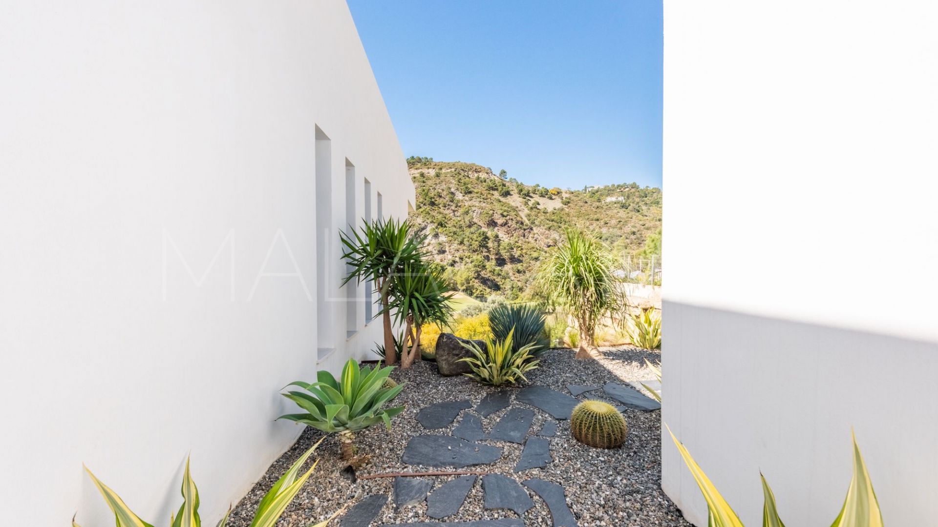 Villa for sale in Lomas de La Quinta