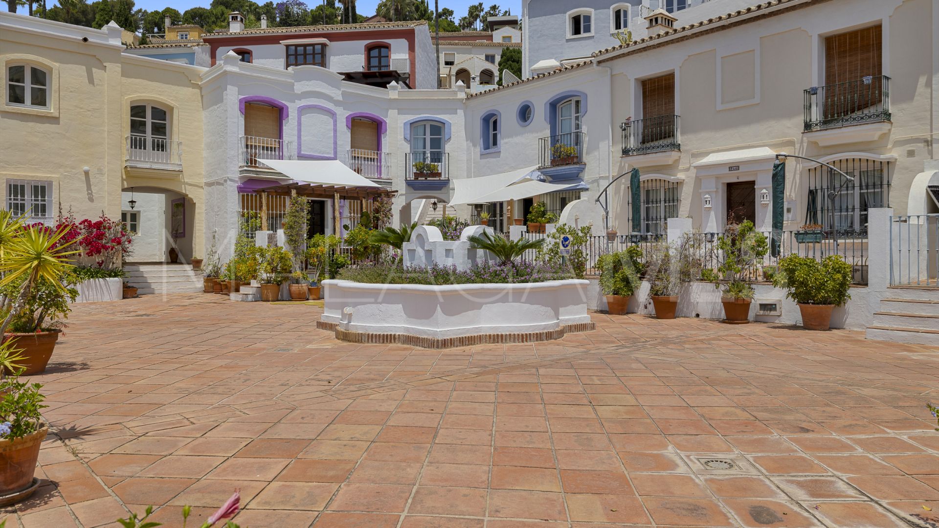 Maison de ville for sale in Benahavis
