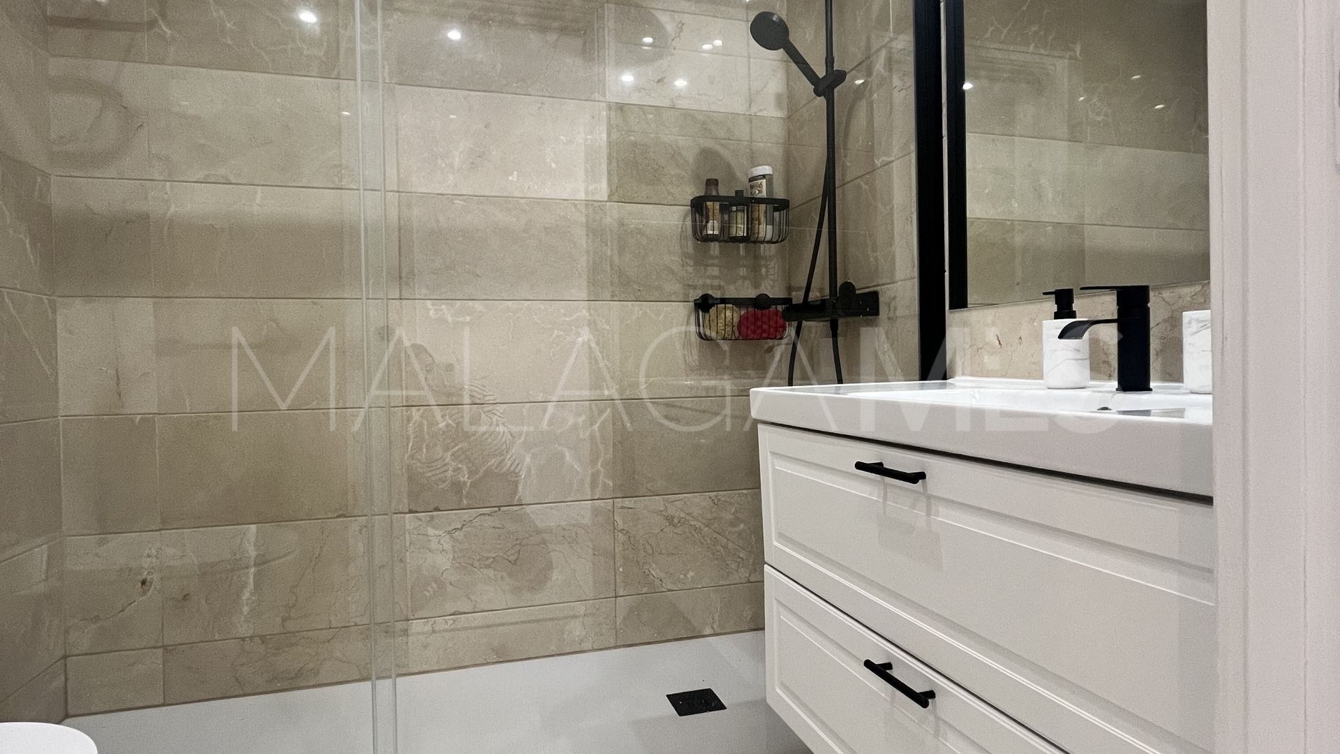 Buy apartamento in Marina Banus