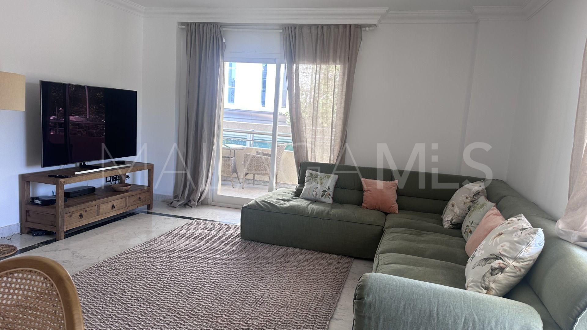 Buy apartamento in Marina Banus