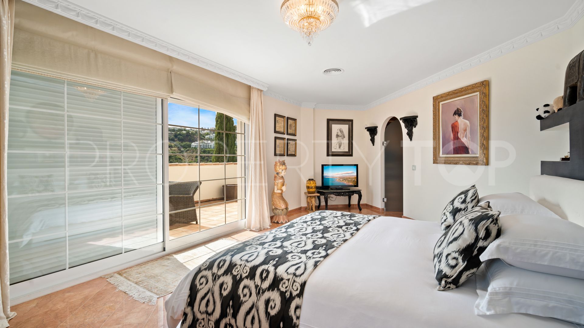 Villa en venta con 5 dormitorios en Vega del Colorado