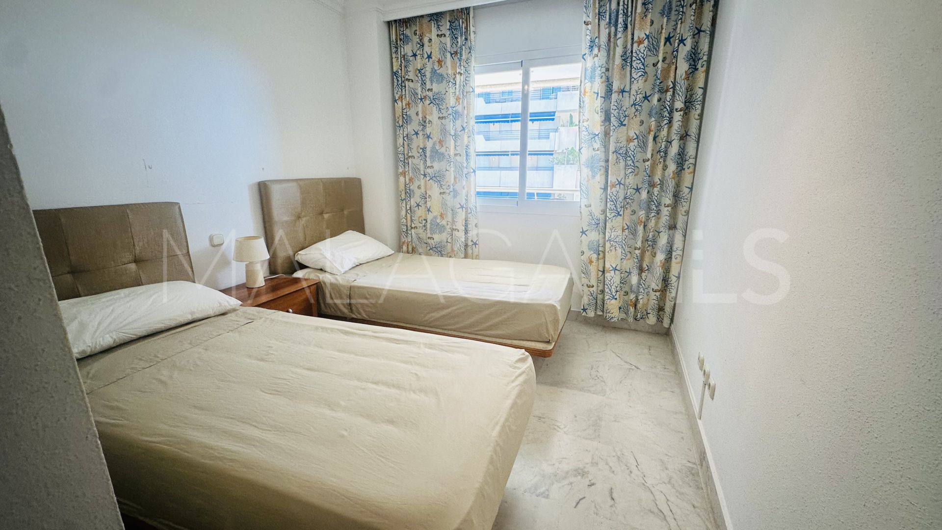 Buy apartment in Marina Banus