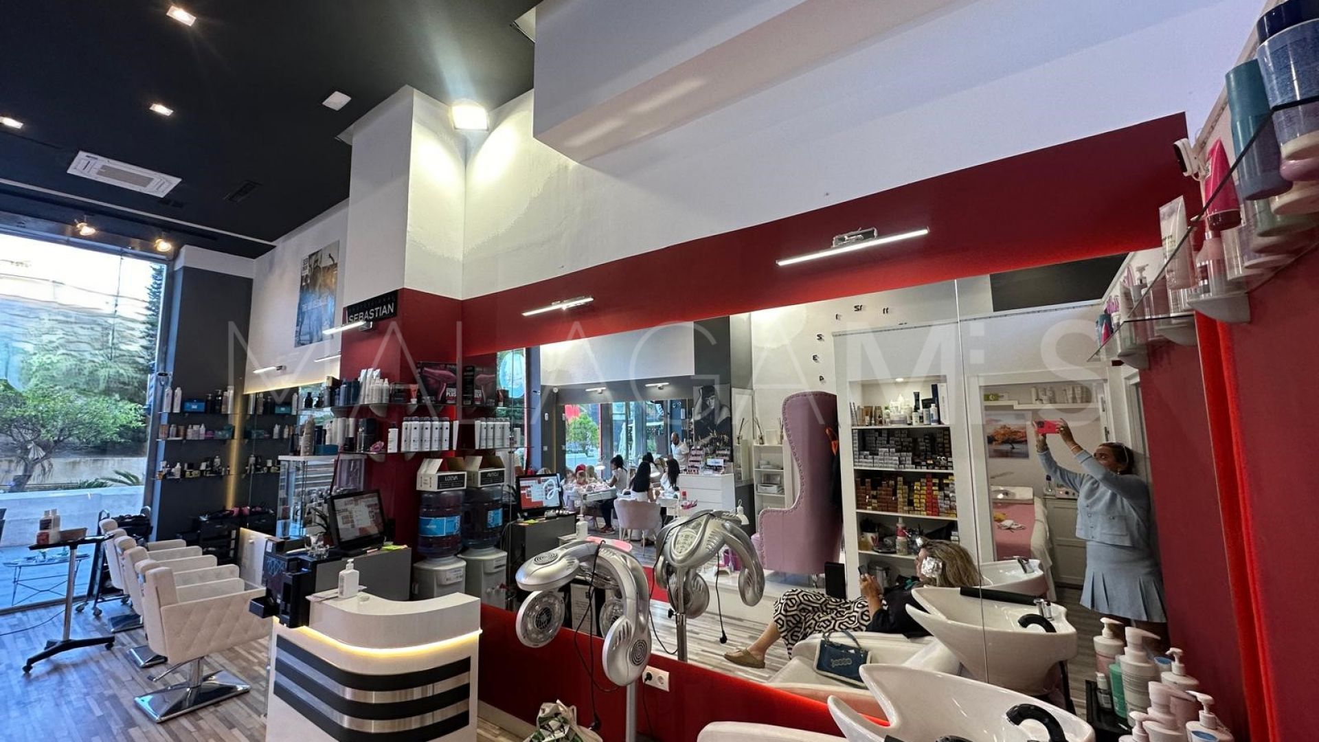 Kommersiella lokaler for sale in Marbella - Puerto Banus