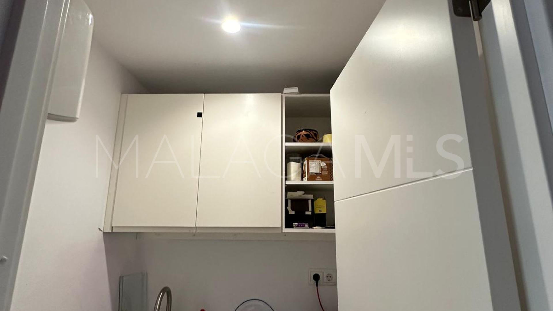 Kommersiella lokaler for sale in Marbella - Puerto Banus