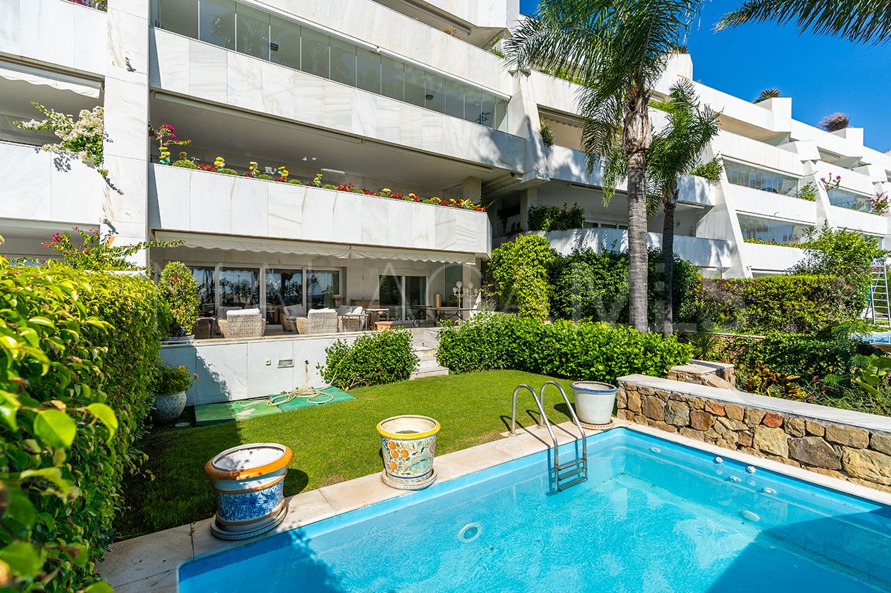 Los Granados, apartamento planta baja a la venta