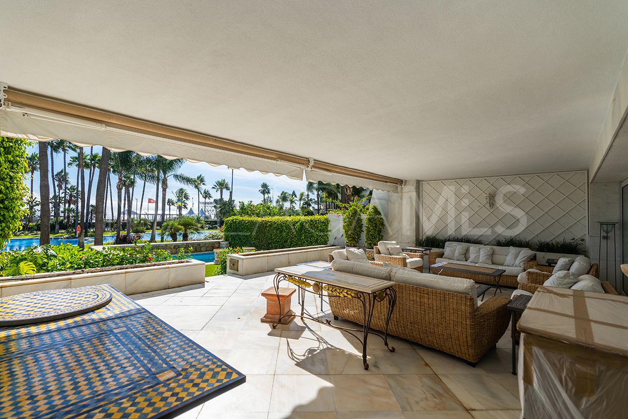 Los Granados, apartamento planta baja a la venta