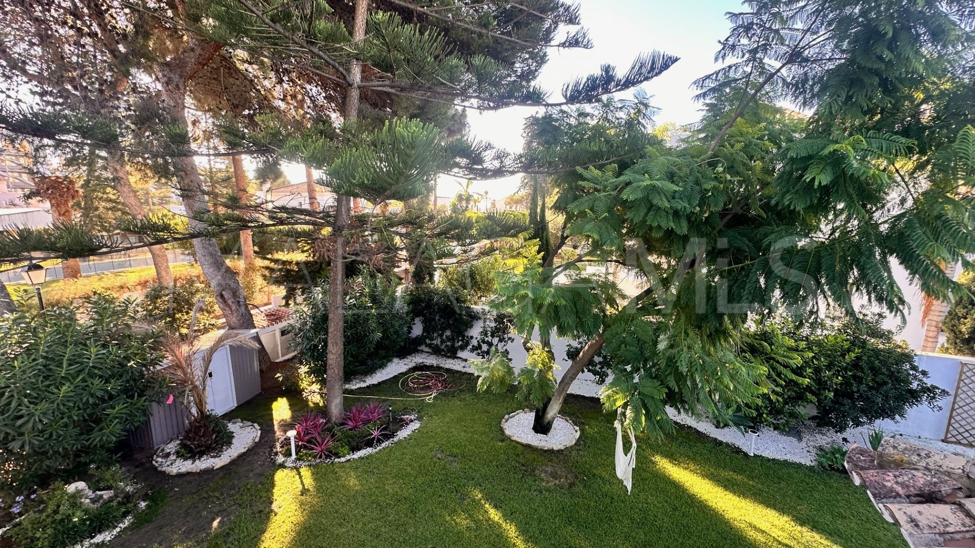 Villa for sale in El Paraiso Playa