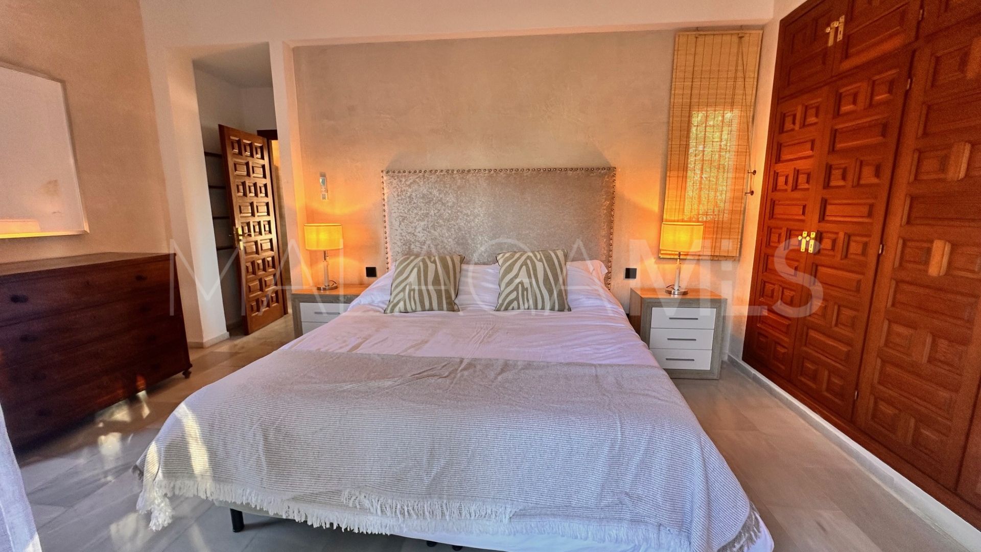 Villa for sale in El Paraiso Playa
