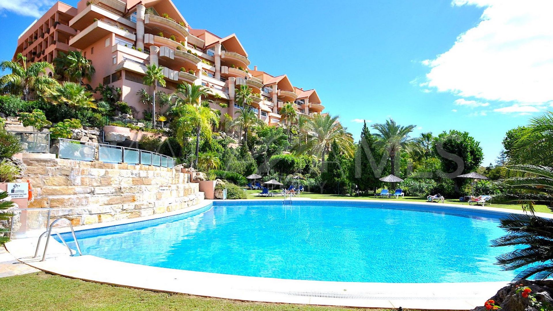 Se vende apartamento in Magna Marbella de 4 bedrooms