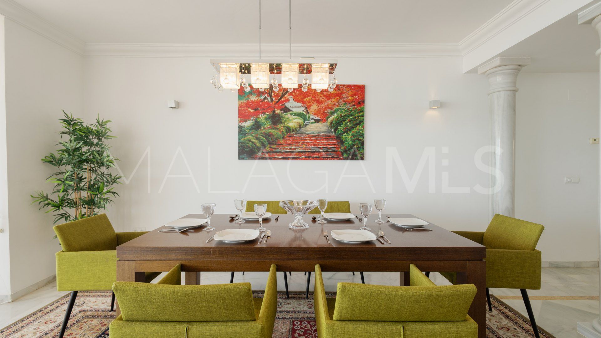 Se vende apartamento in Magna Marbella de 4 bedrooms