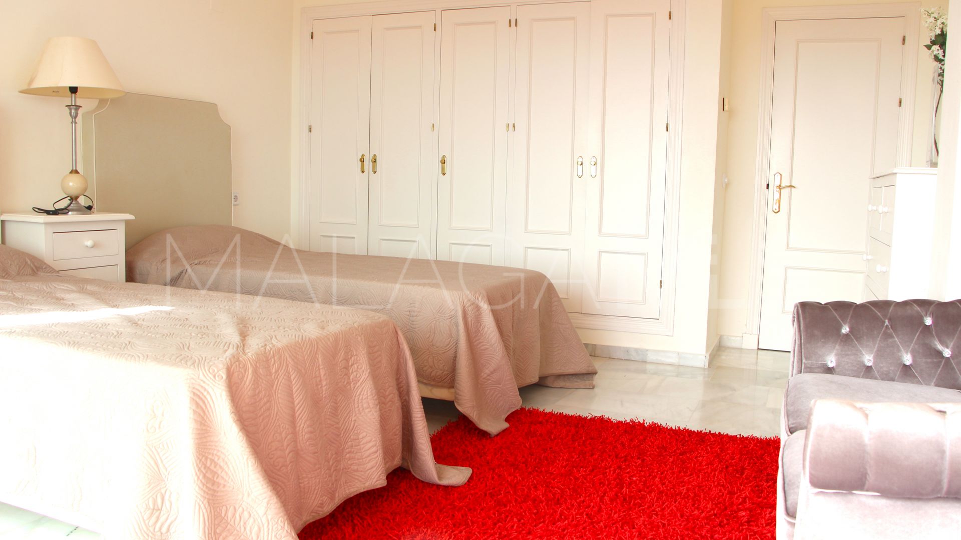 Se vende apartamento in Magna Marbella de 4 bedrooms