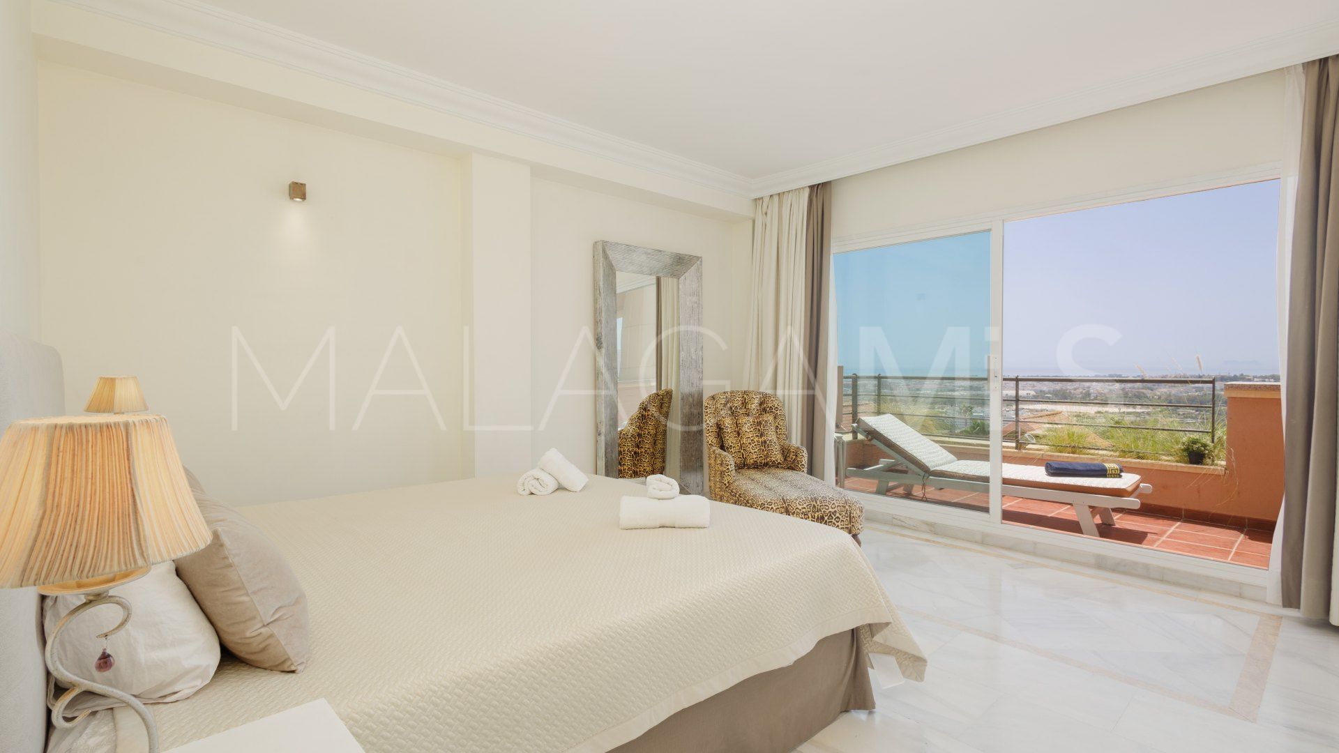 Se vende apartamento in Magna Marbella de 4 bedrooms