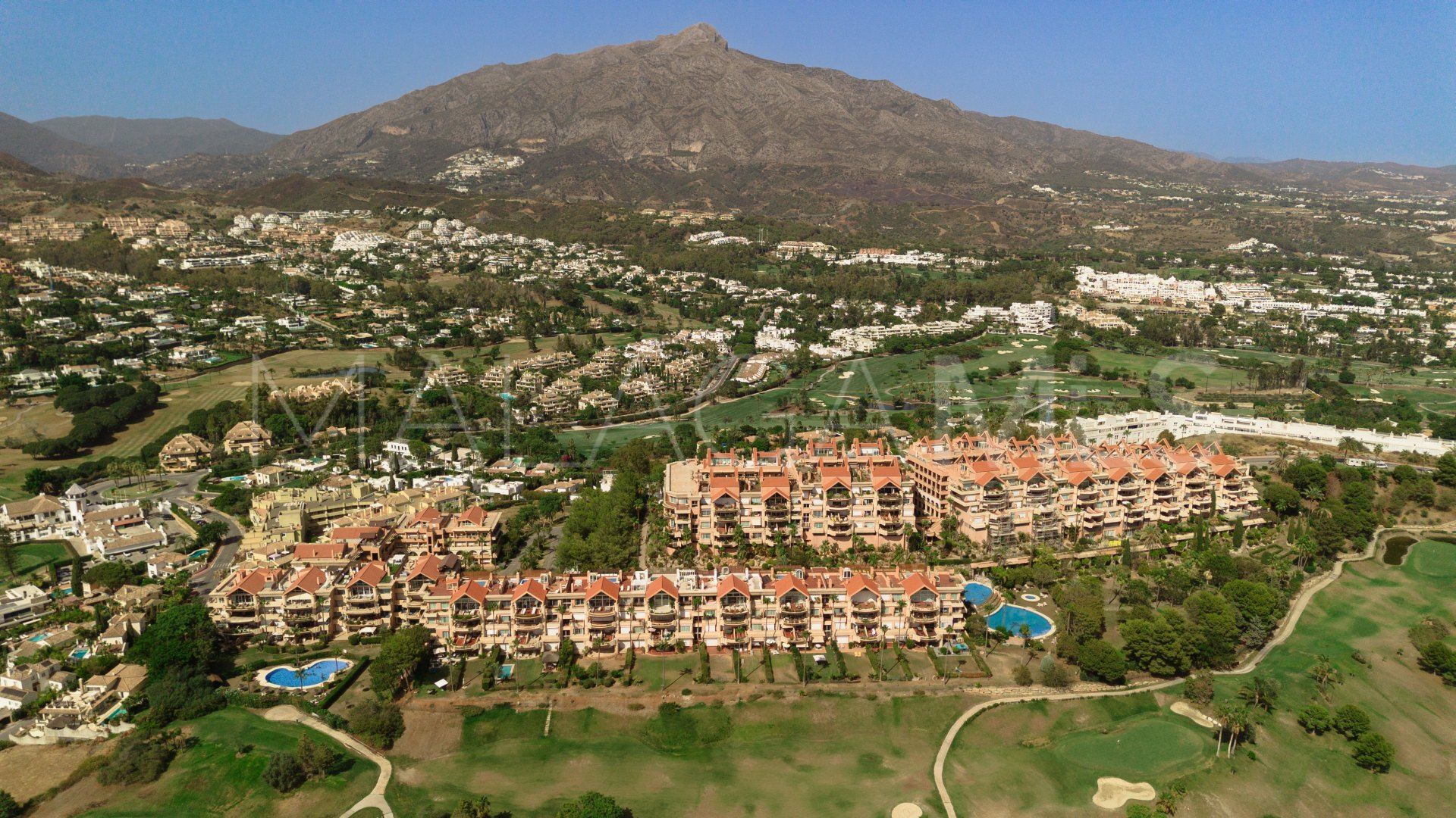 Se vende apartamento in Magna Marbella de 4 bedrooms