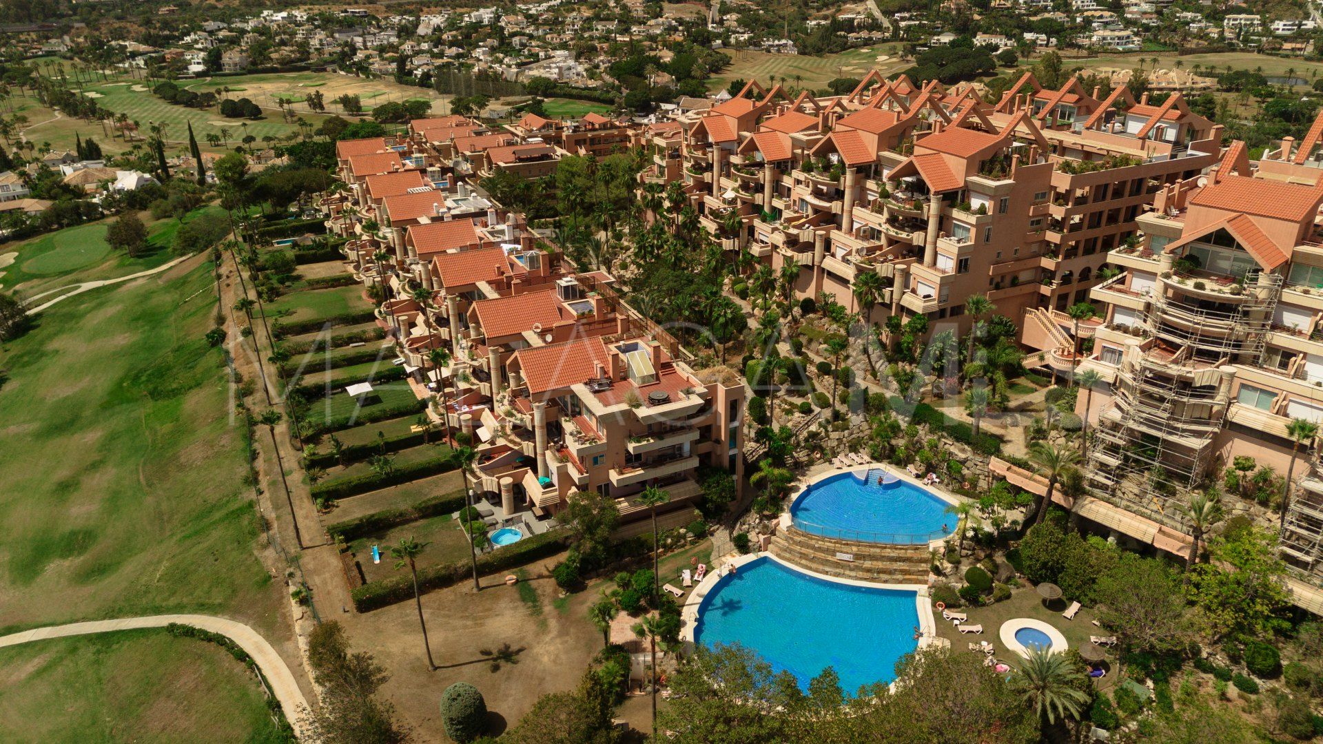 Se vende apartamento in Magna Marbella de 4 bedrooms