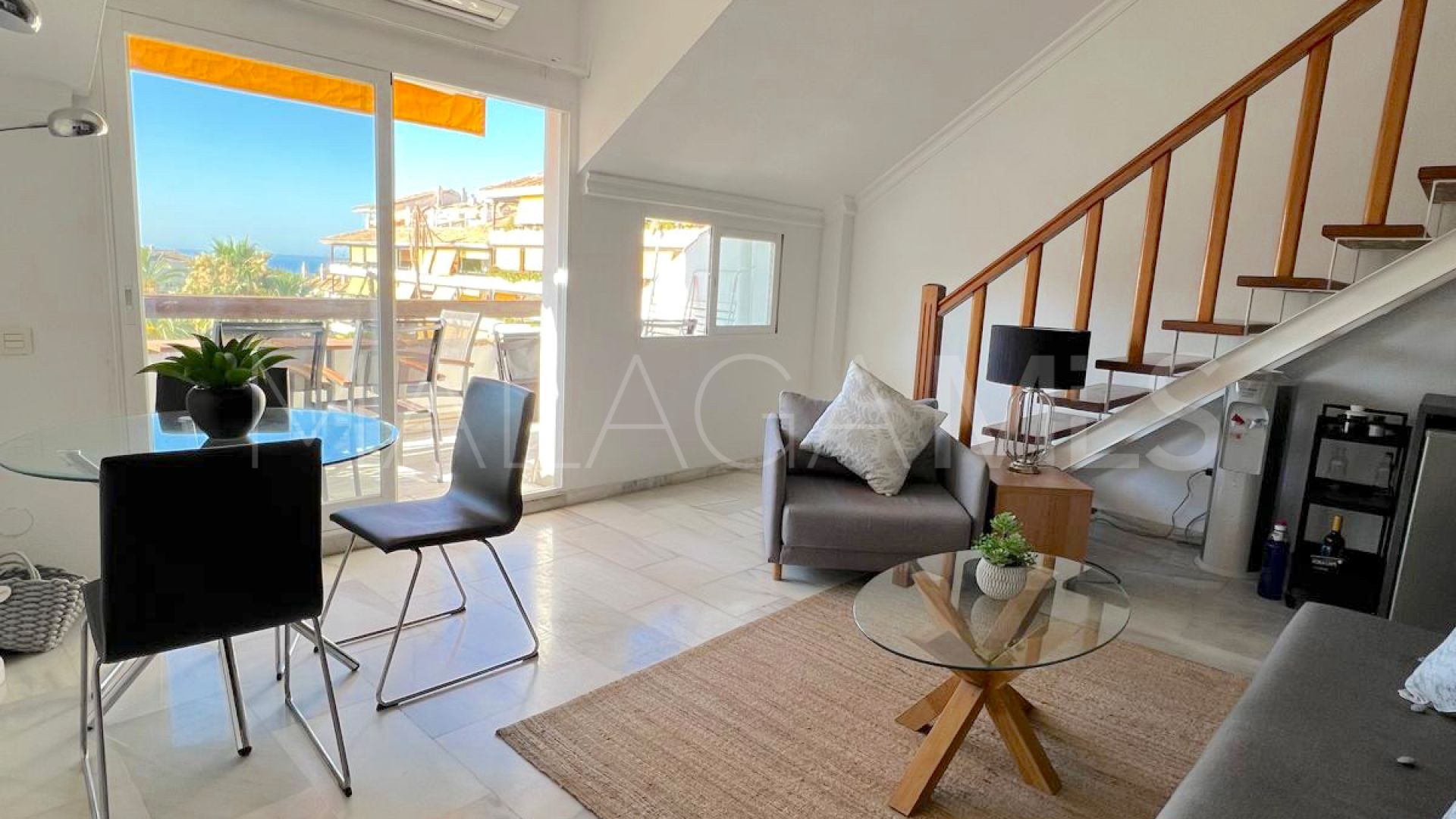 For sale La Carolina duplex penthouse with 2 bedrooms