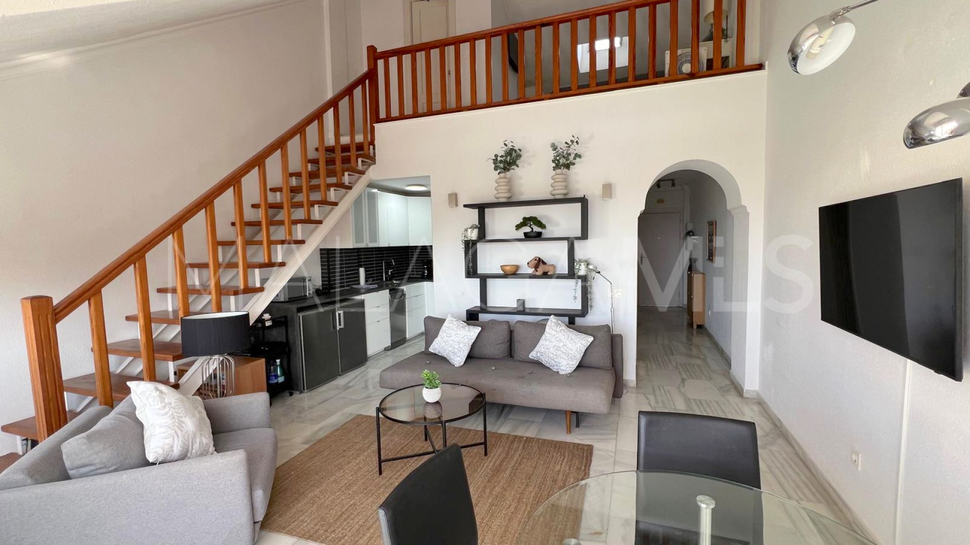 For sale La Carolina duplex penthouse with 2 bedrooms