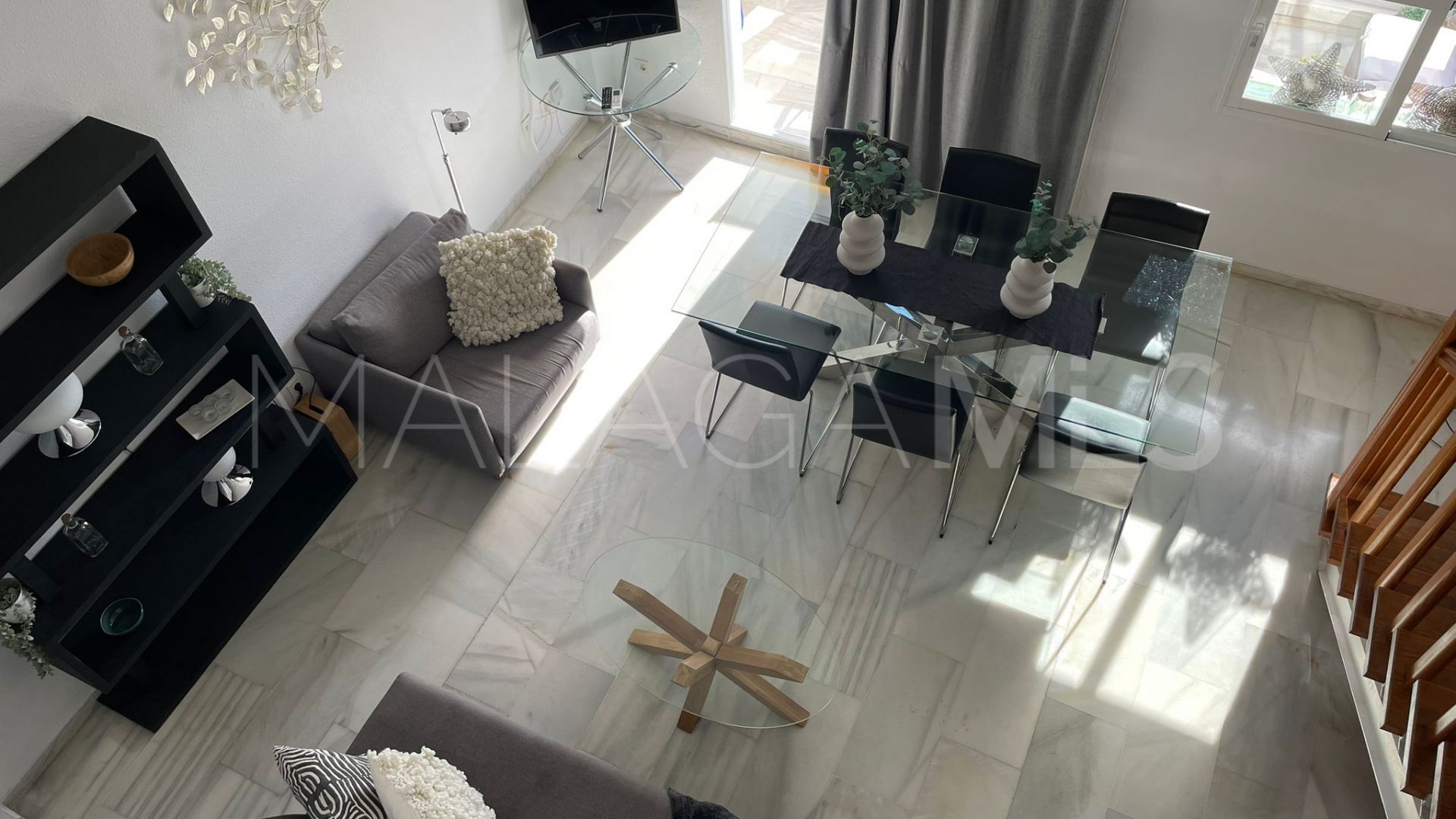 For sale La Carolina duplex penthouse with 2 bedrooms