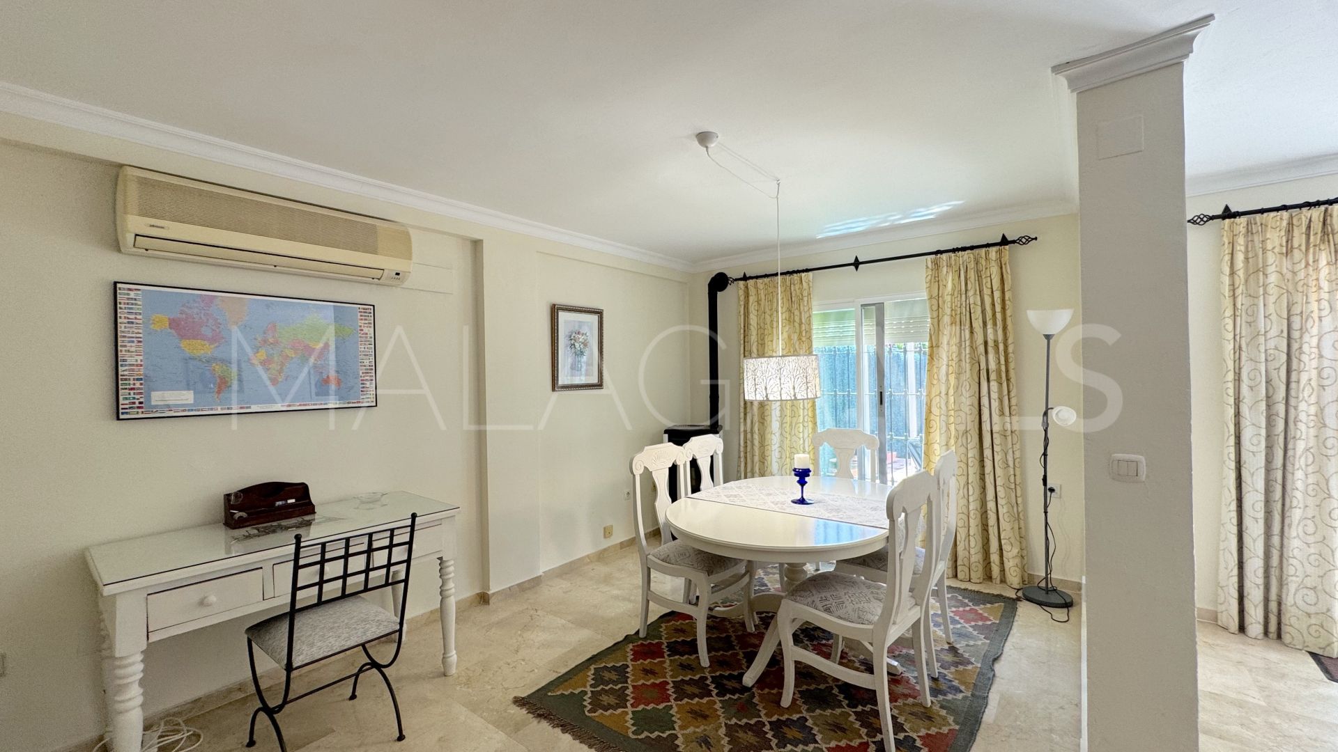 Radhus for sale in Atalaya