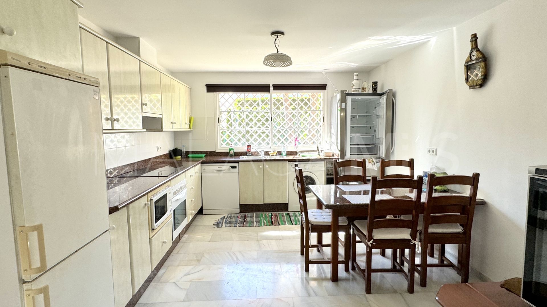 Chalet for sale in Monte Biarritz