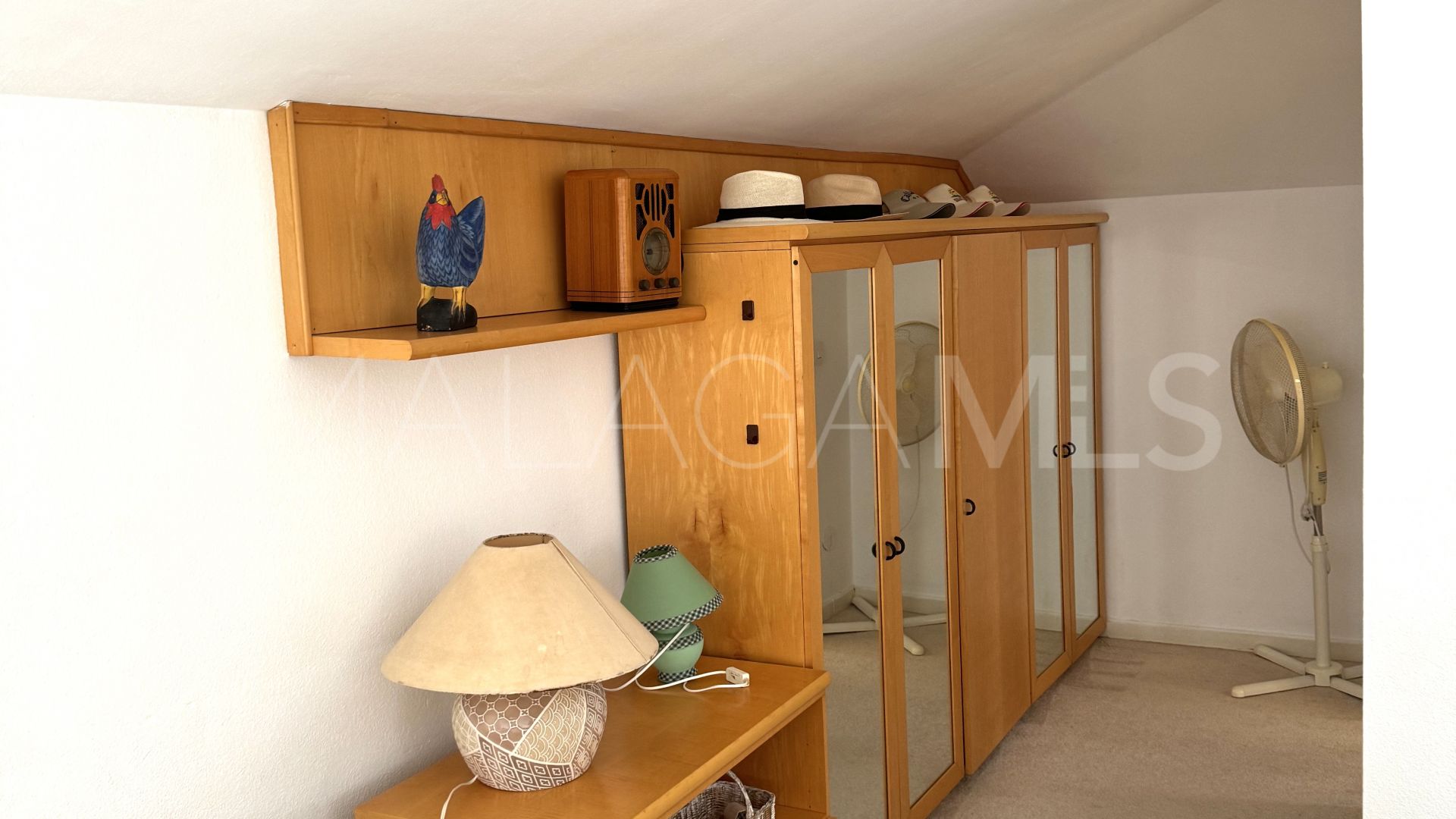 Tvåvåningslägenhet for sale in Nueva Andalucia