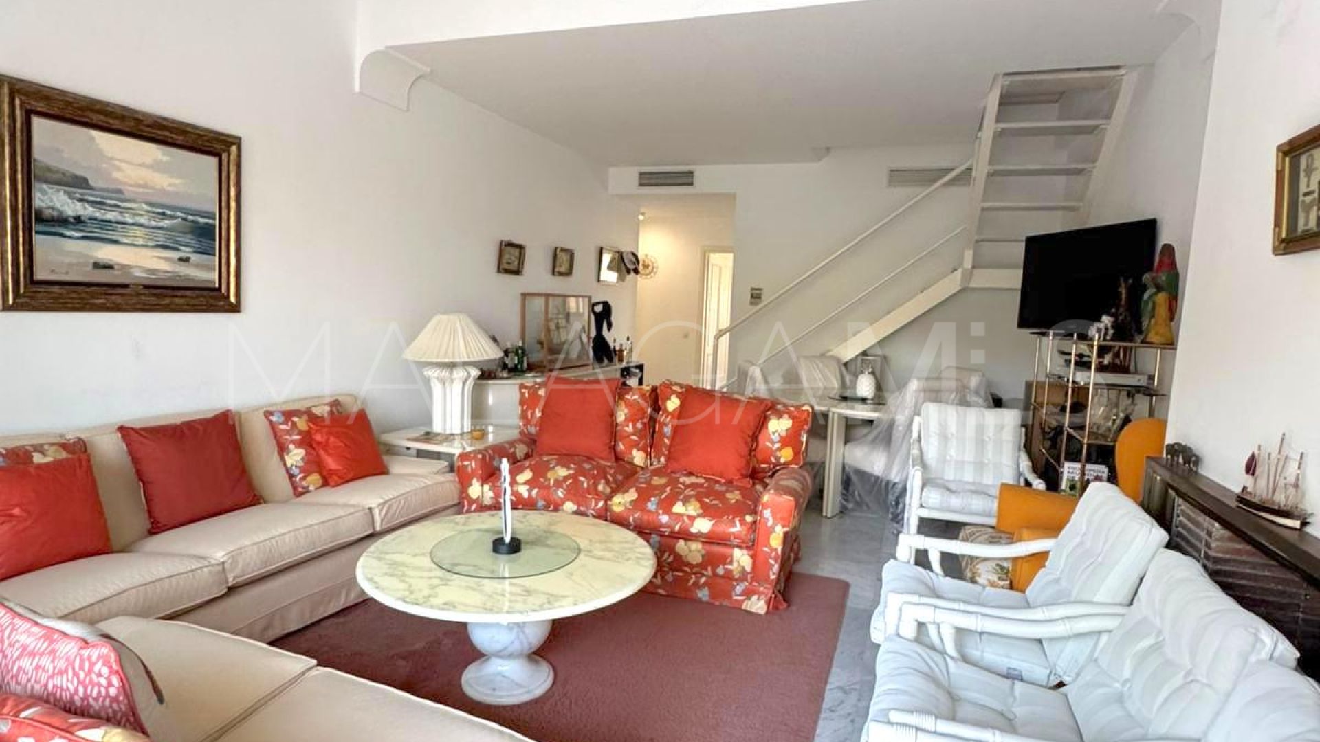 Tvåvåningslägenhet for sale in Nueva Andalucia