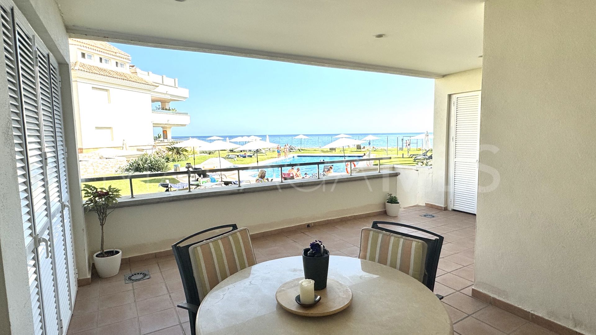 Appartement rez de chaussée for sale in Guadalmansa Playa