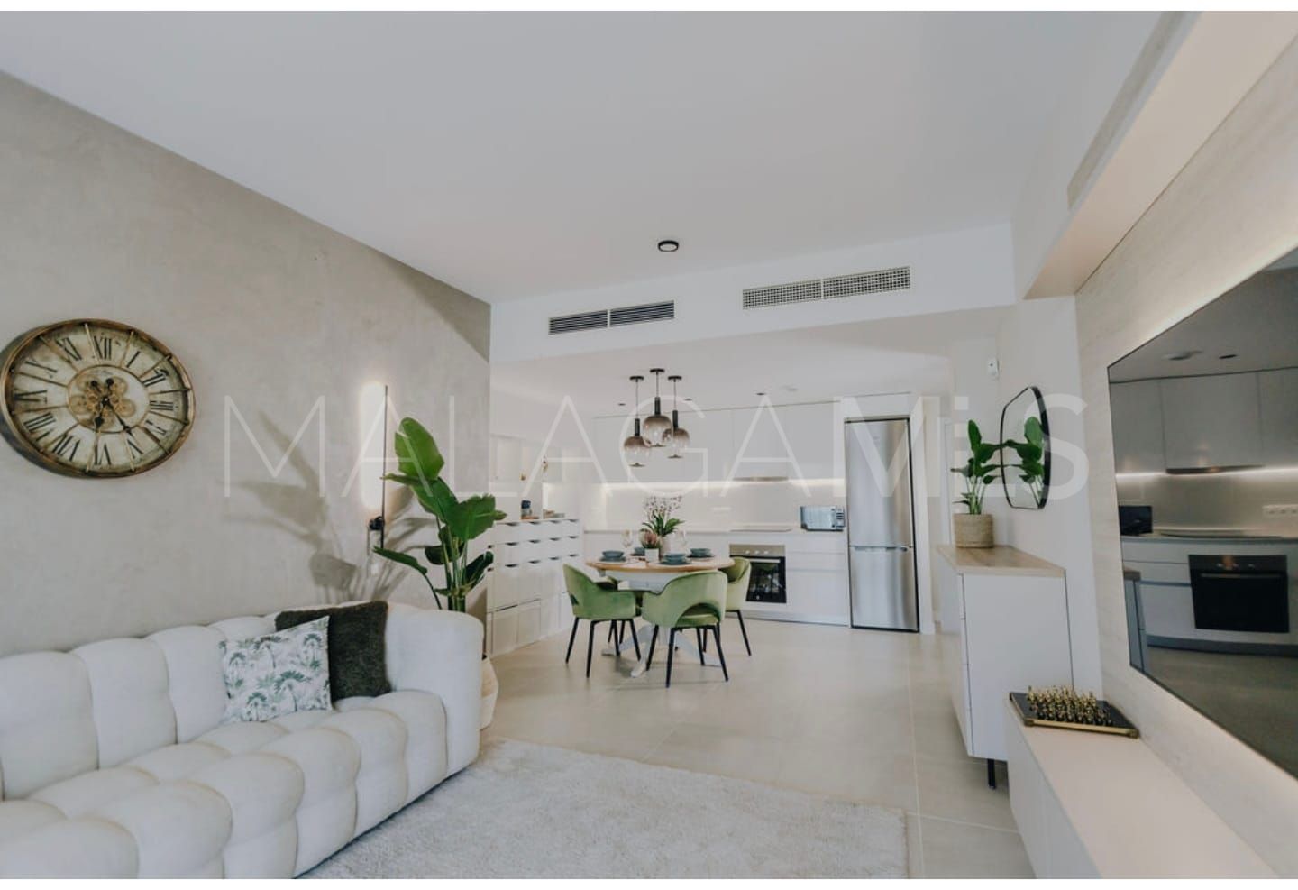 For sale apartment in New Golden Mile with 2 bedrooms