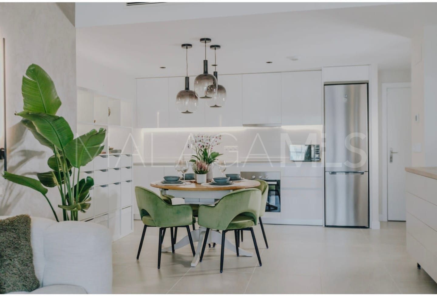 For sale apartment in New Golden Mile with 2 bedrooms