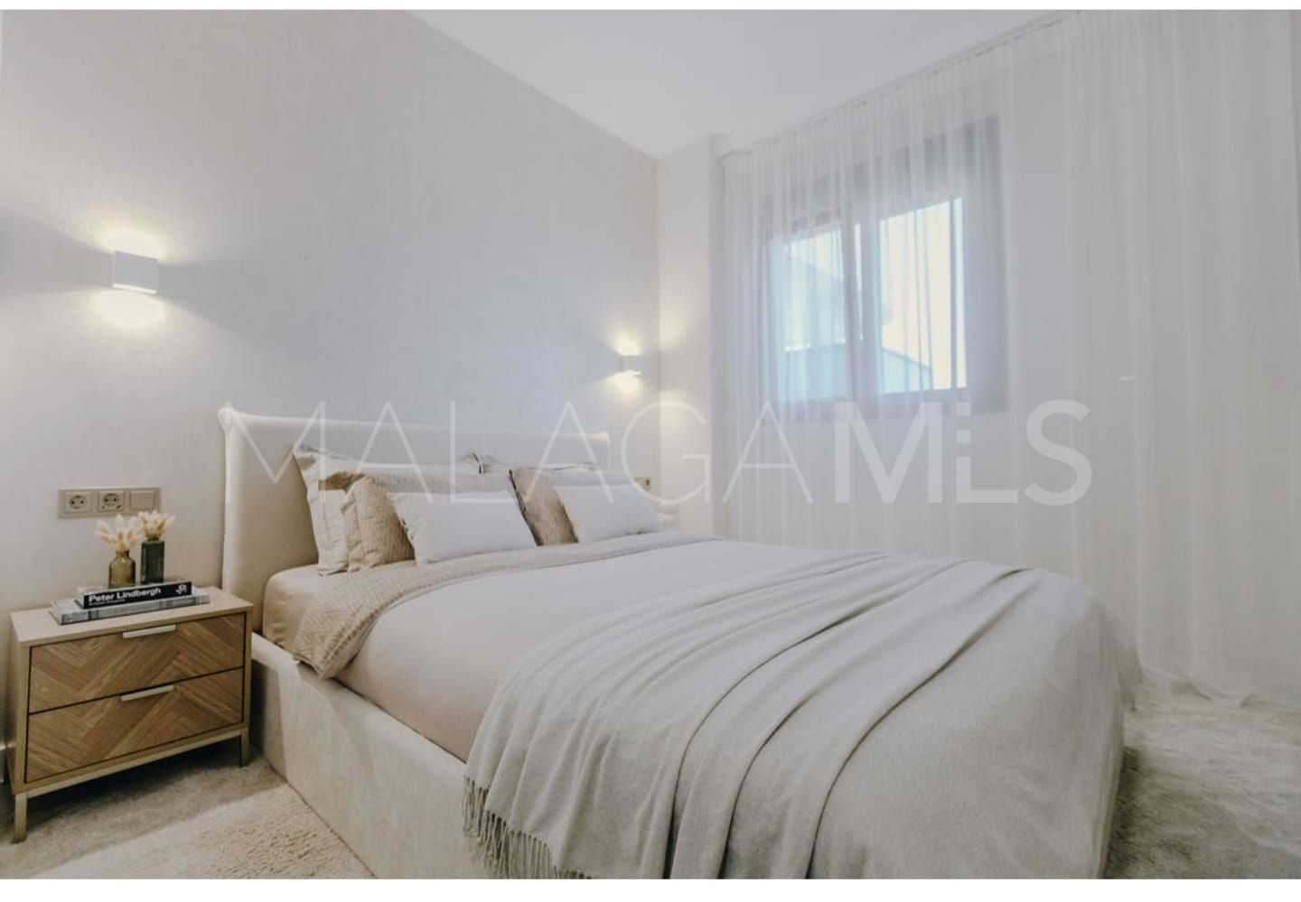 For sale apartment in New Golden Mile with 2 bedrooms