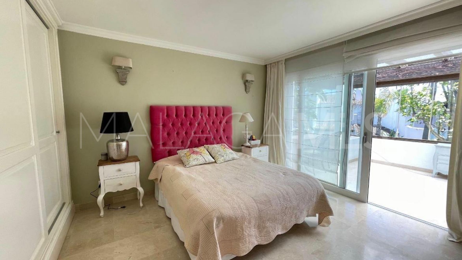 Radhus for sale in Costalita