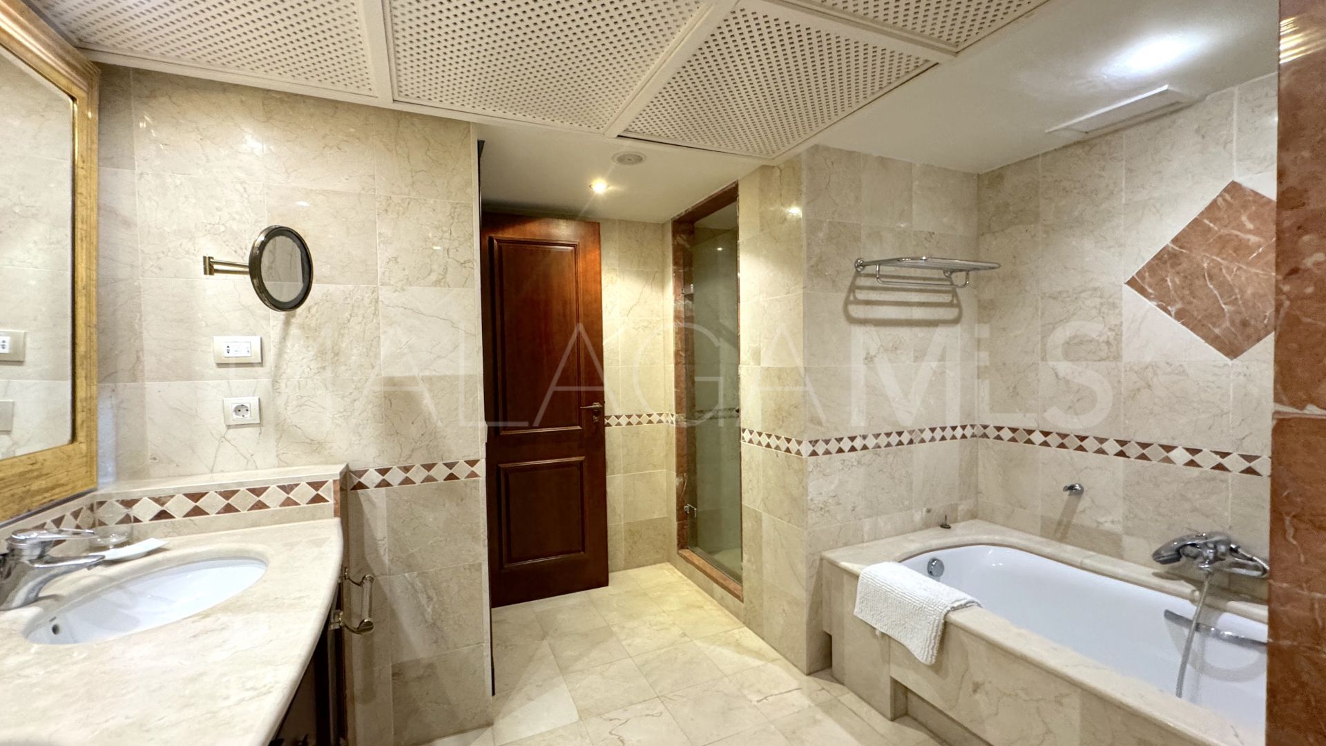 Lägenhet for sale in Melia Hacienda del Mar