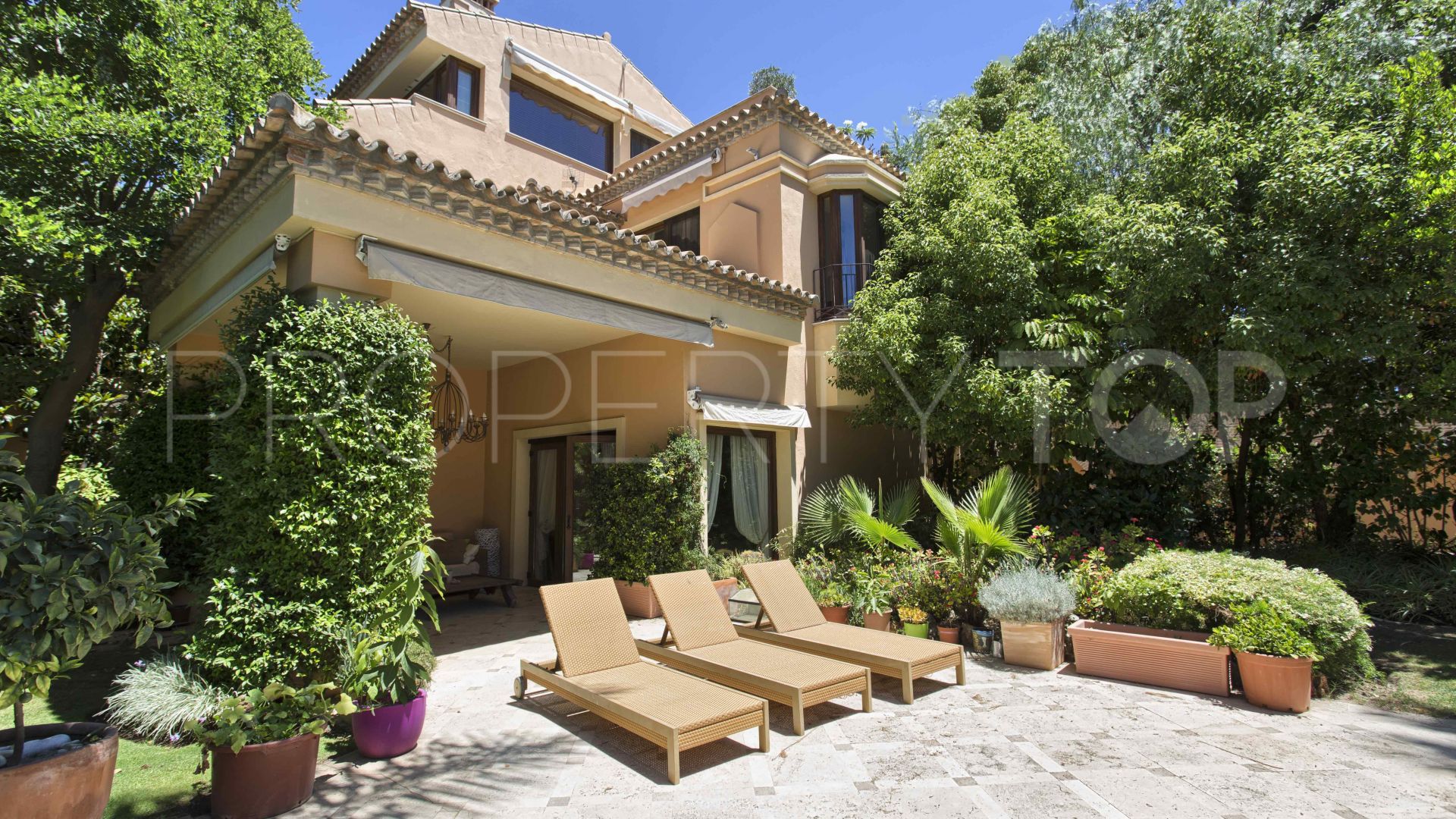 Villa en venta en Altos de Puente Romano