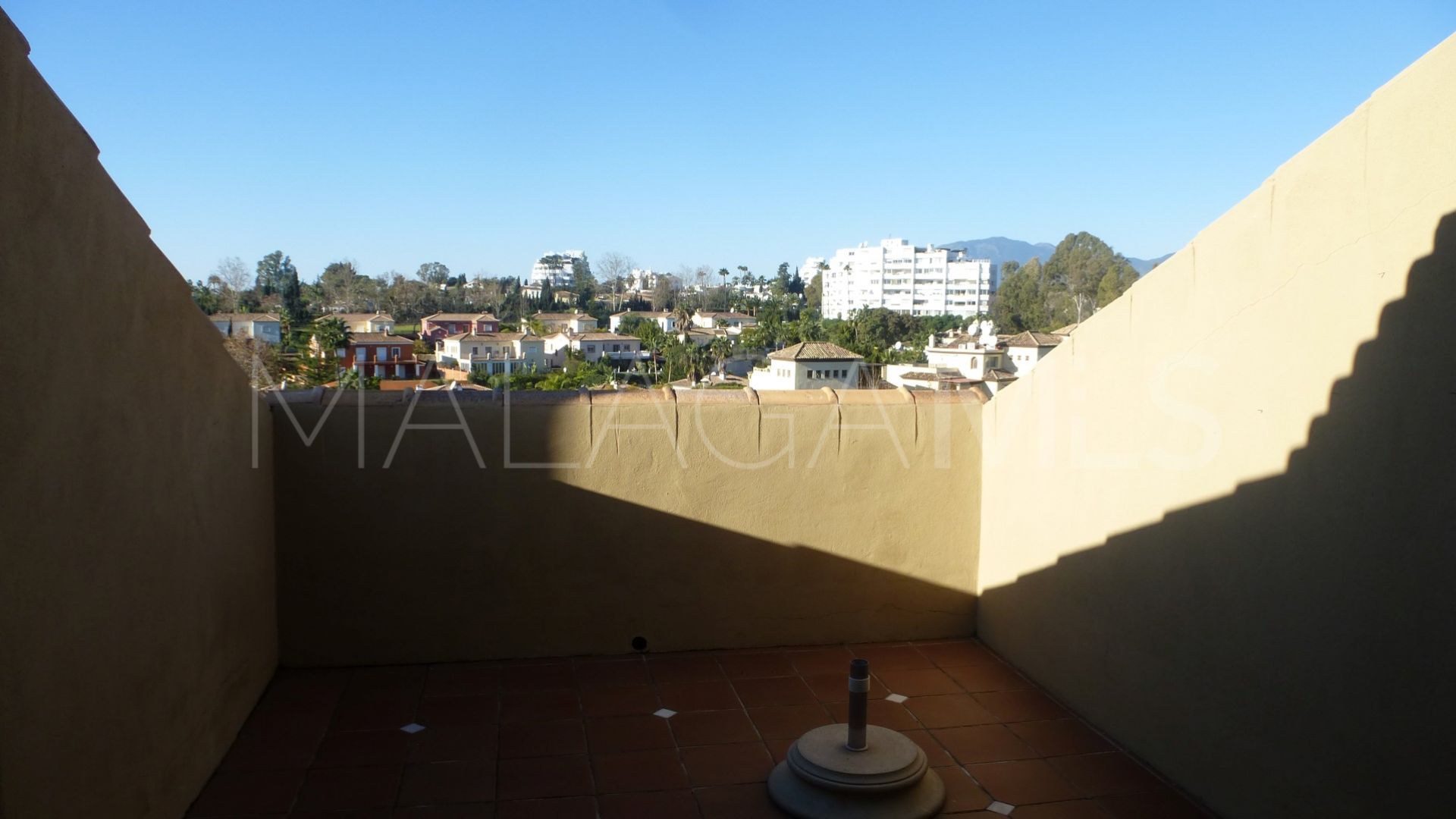 Tvåvånings takvåning for sale in Guadalmina Alta