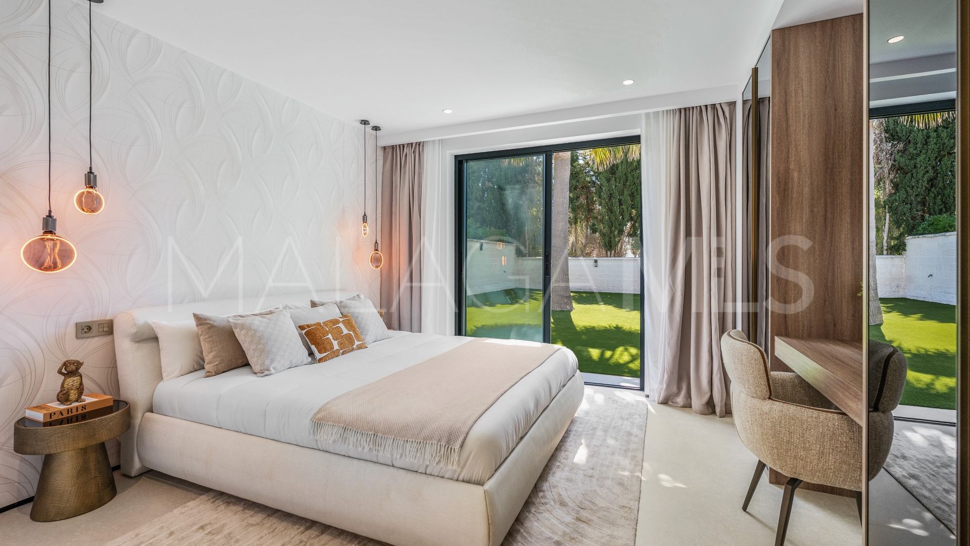 Villa for sale in Marbesa