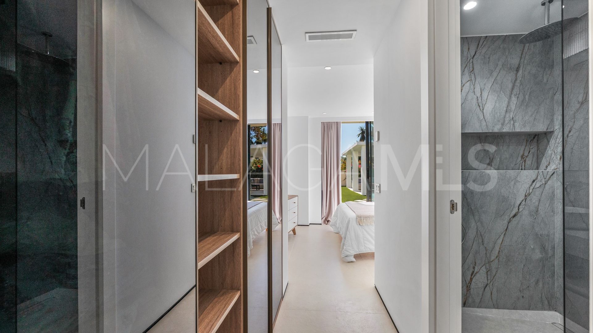 Villa for sale in Marbesa
