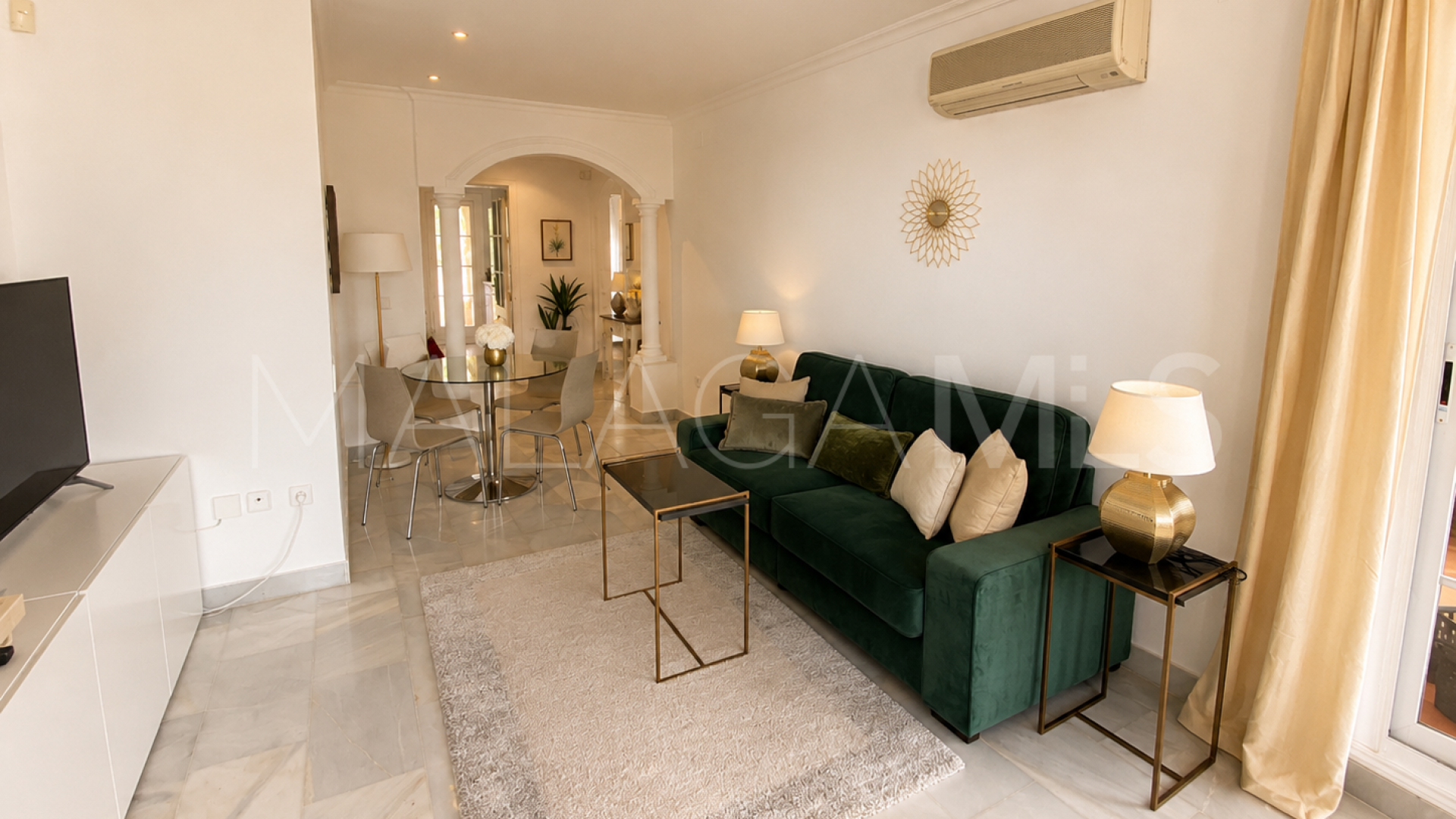 For sale 2 bedrooms apartment in Señorio de Aloha