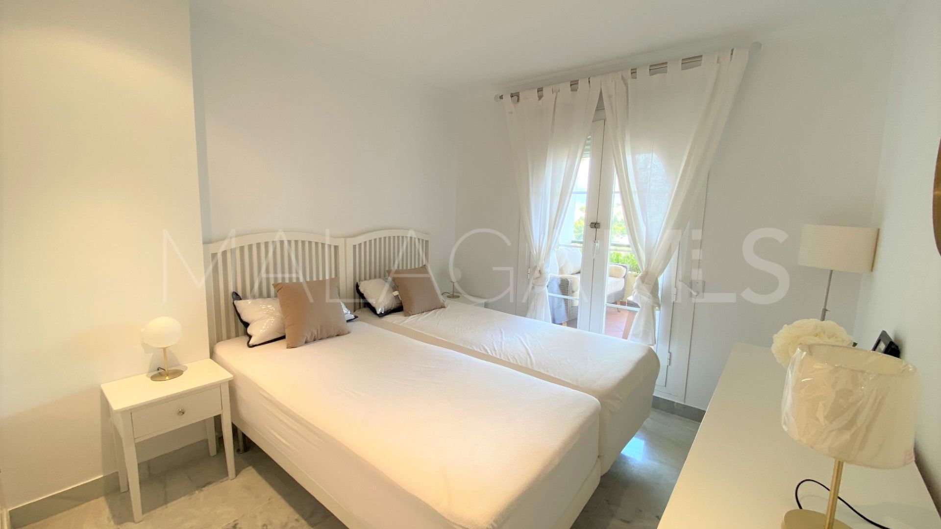 Buy apartamento with 2 bedrooms in Señorio de Aloha