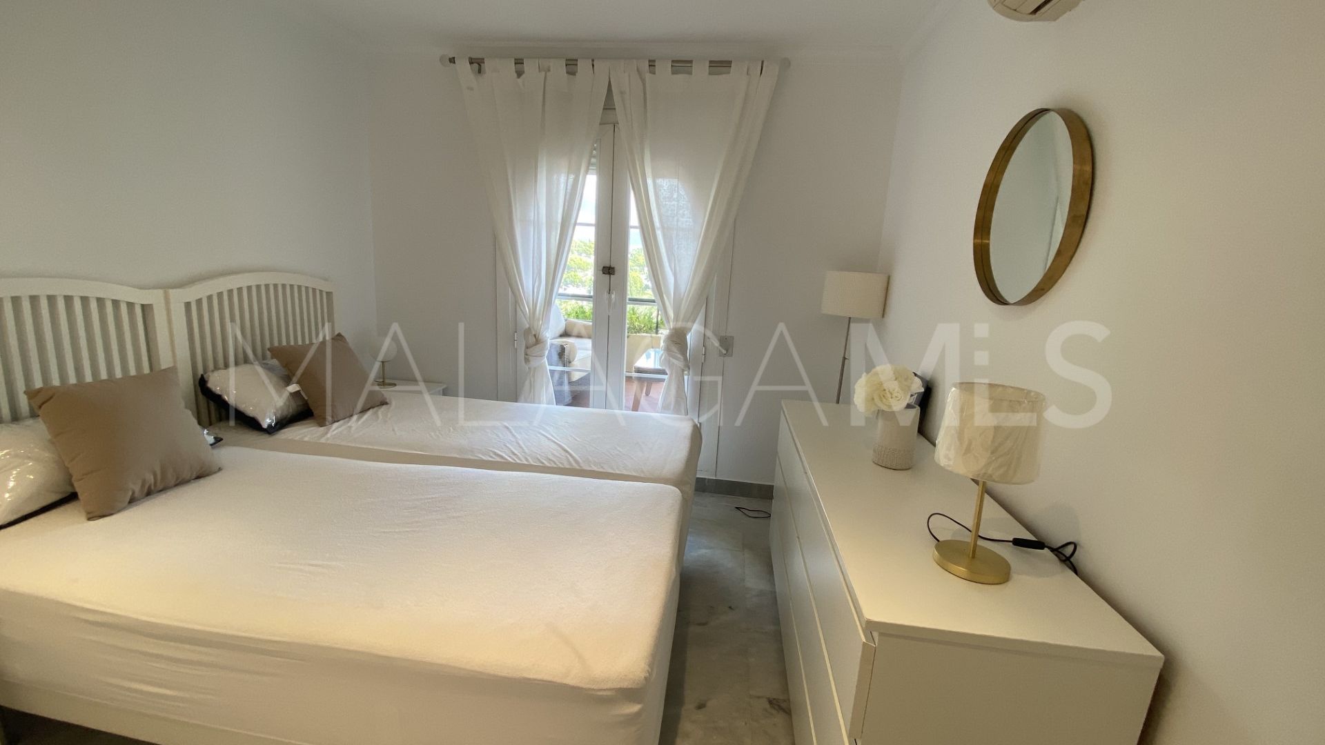 Buy apartamento with 2 bedrooms in Señorio de Aloha