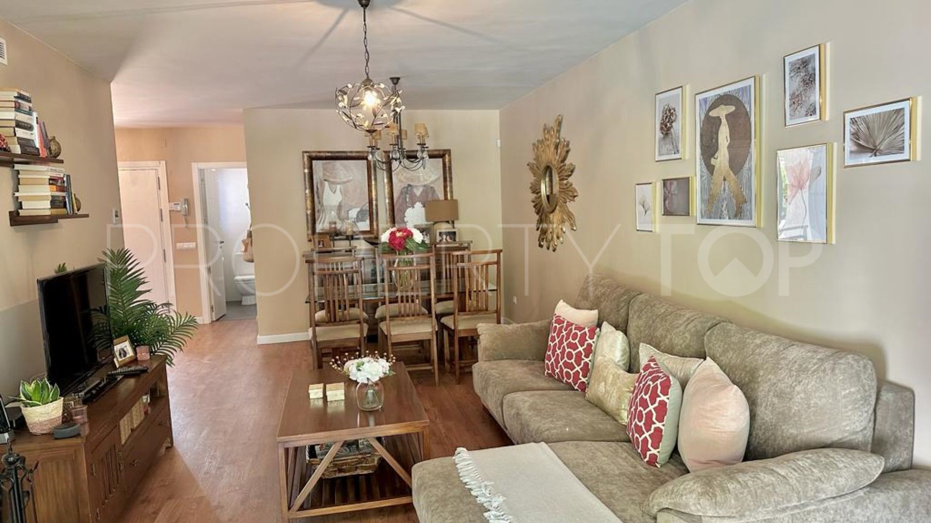 Buy Lindasol 3 bedrooms villa