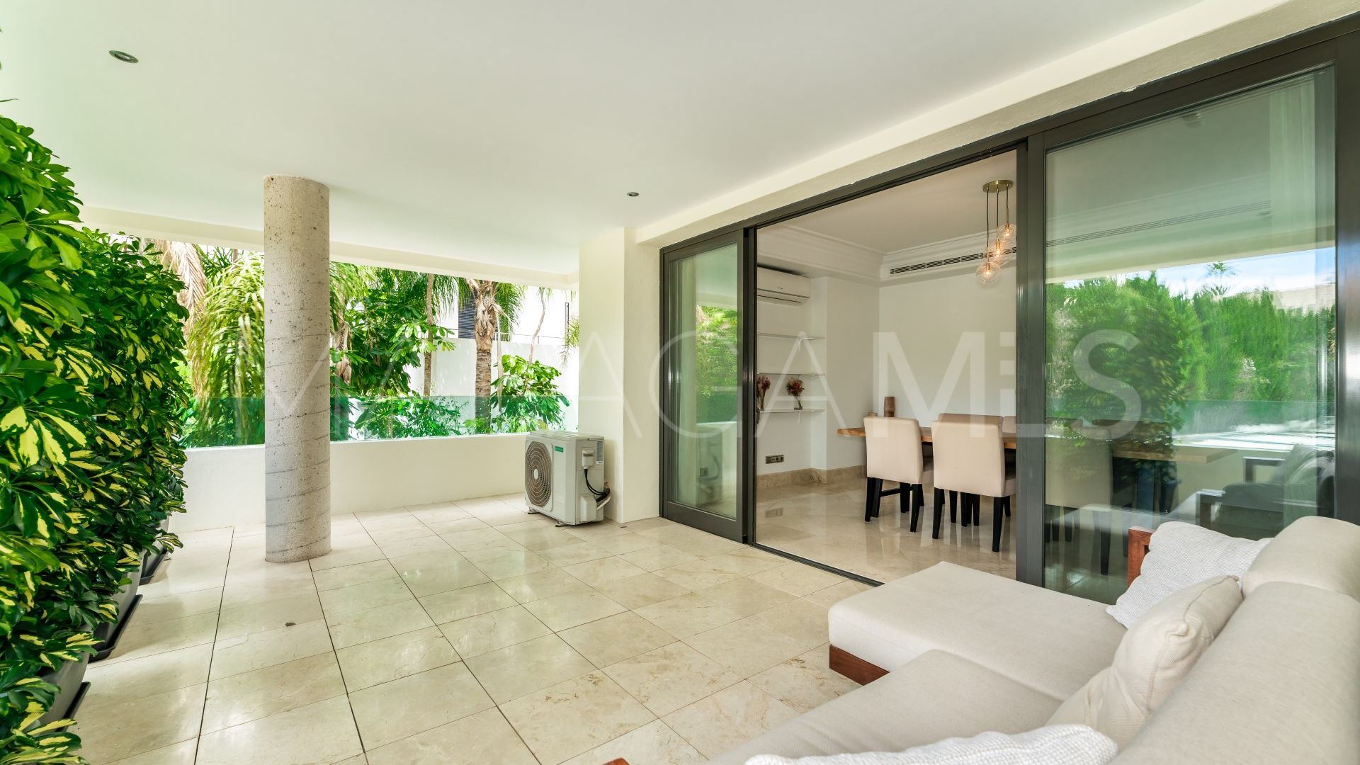 Apartment for sale in Los Monteros with 3 bedrooms