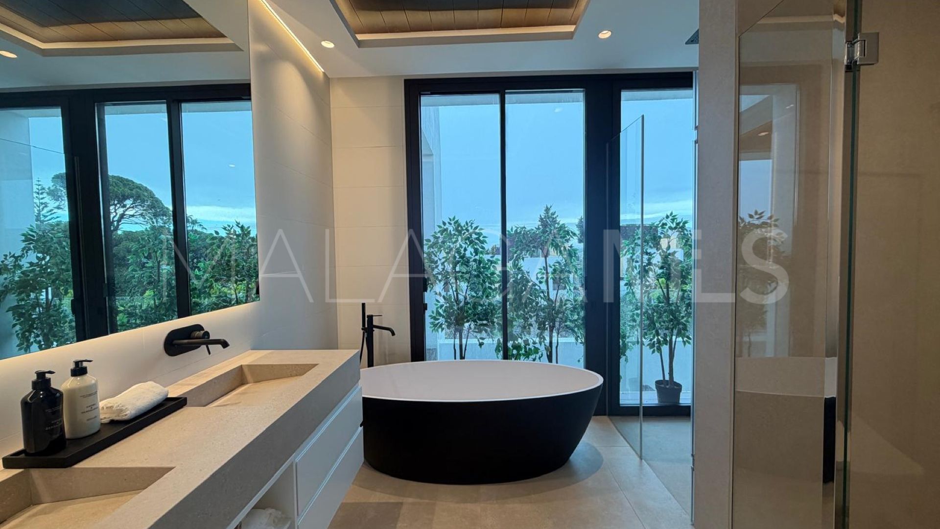 Buy La Fuente 4 bedrooms villa