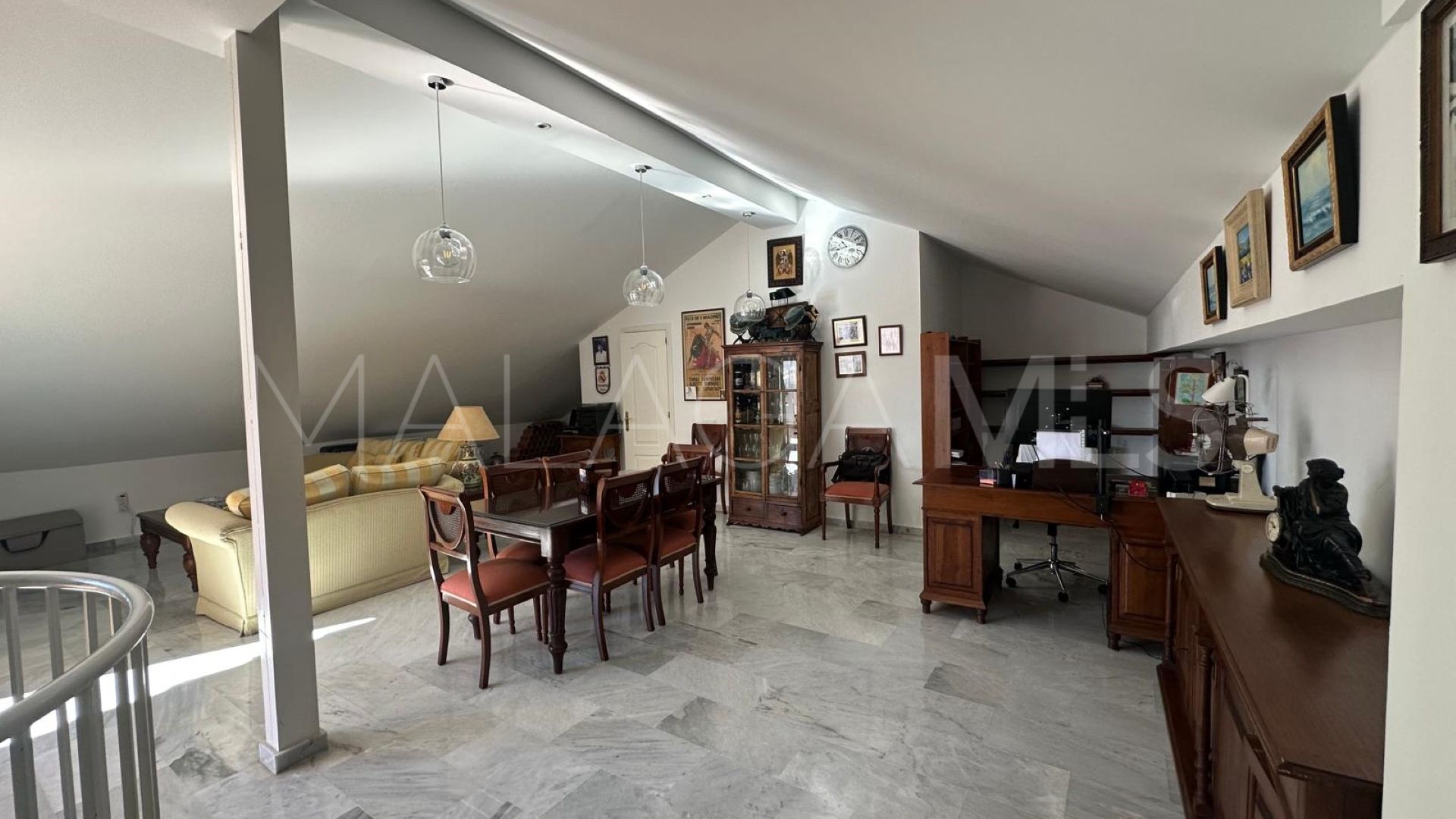 Zweistöckiges penthouse for sale in San Pedro de Alcantara