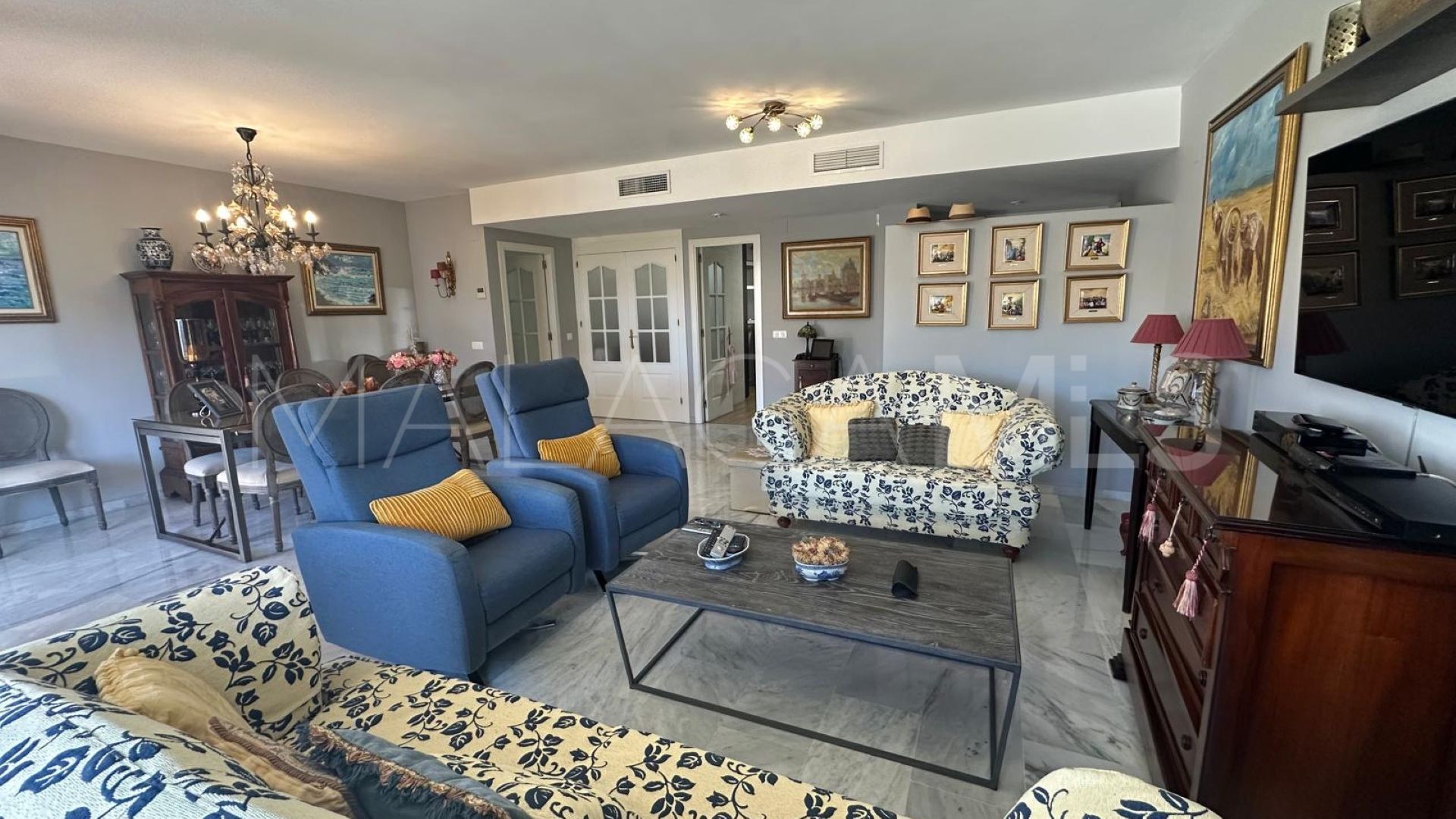 Zweistöckiges penthouse for sale in San Pedro de Alcantara