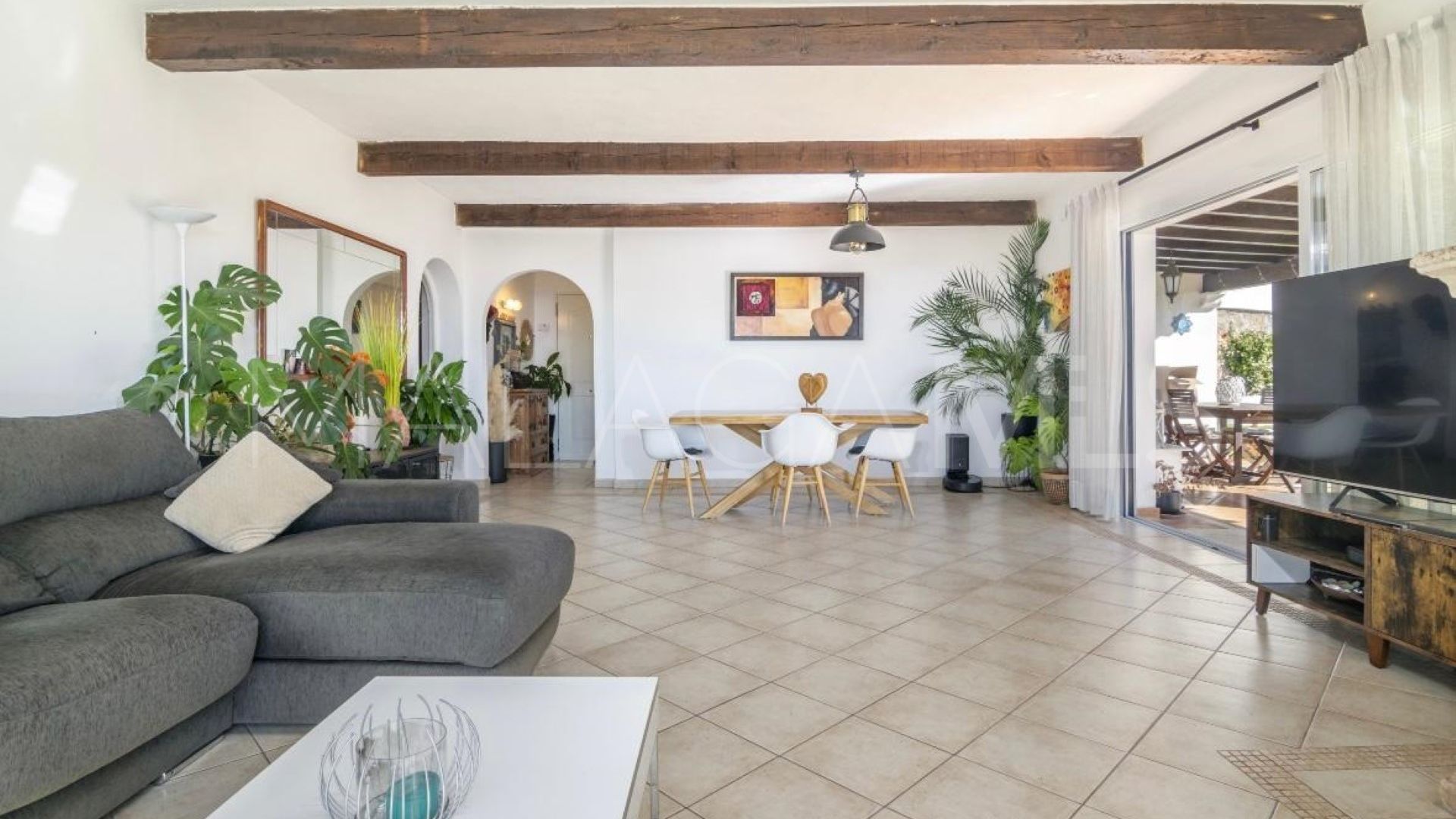 For sale Cerros del Lago villa
