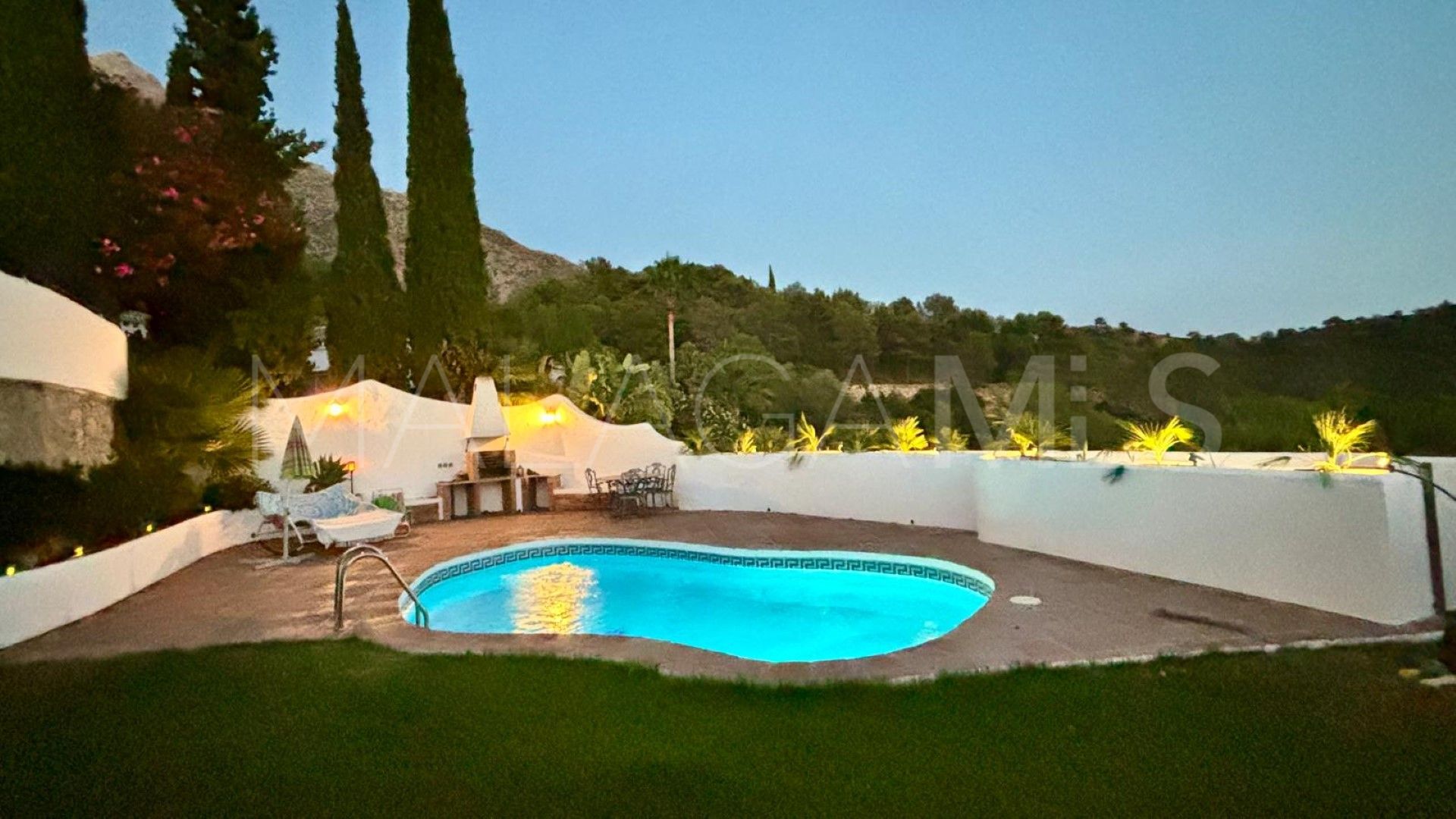 For sale Cerros del Lago villa