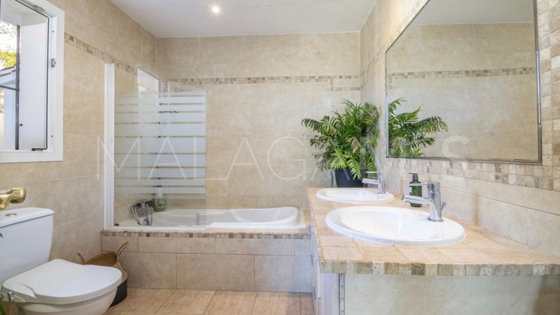 For sale Cerros del Lago villa