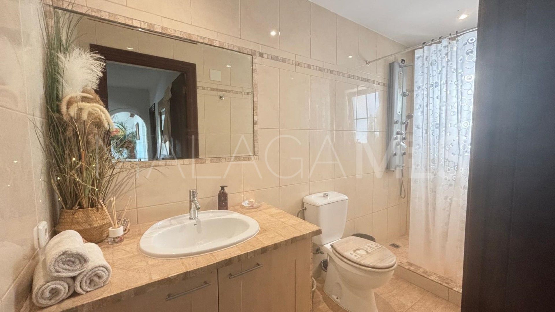 For sale Cerros del Lago villa