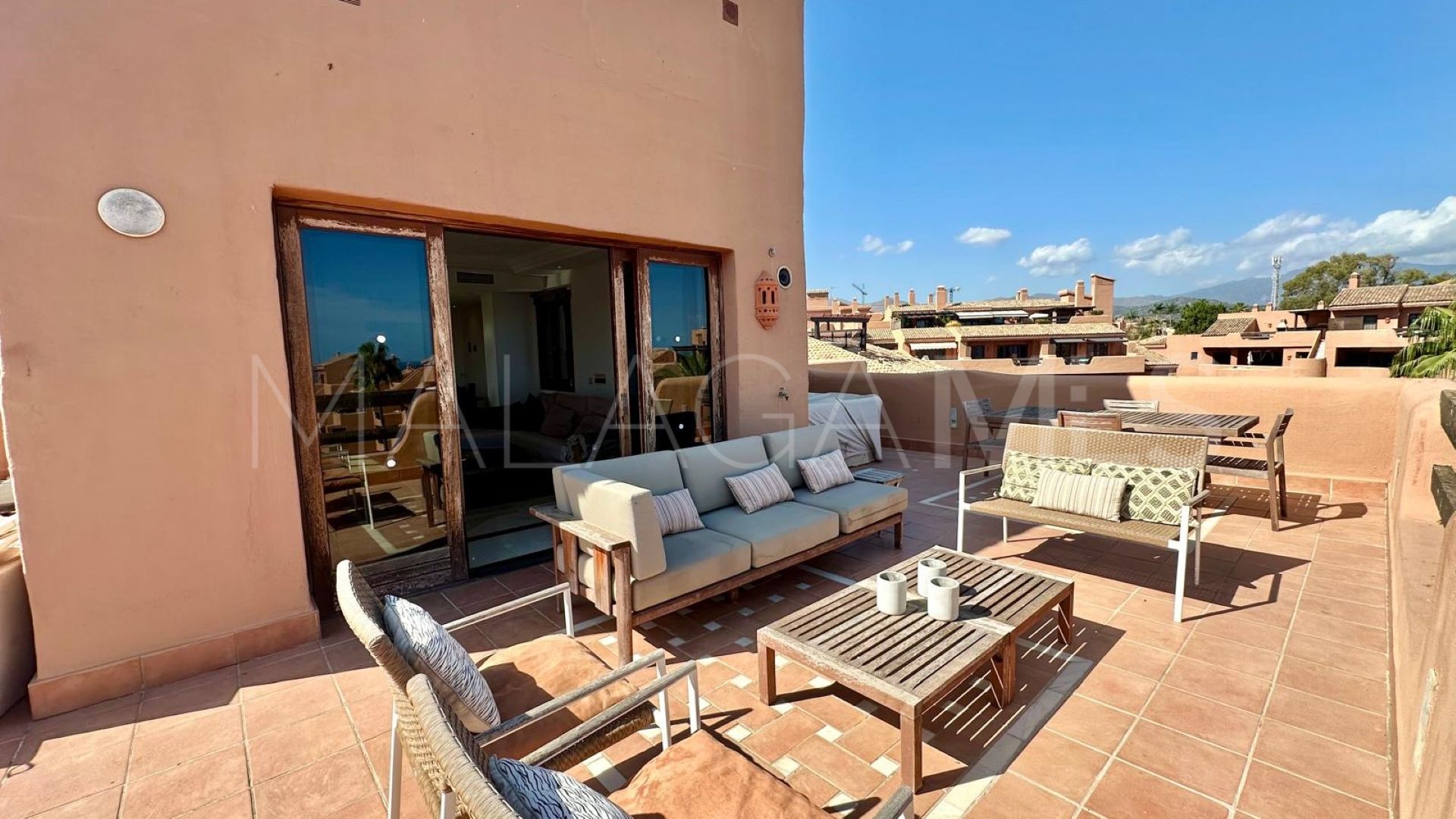 For sale 1 bedroom penthouse in Mar Azul