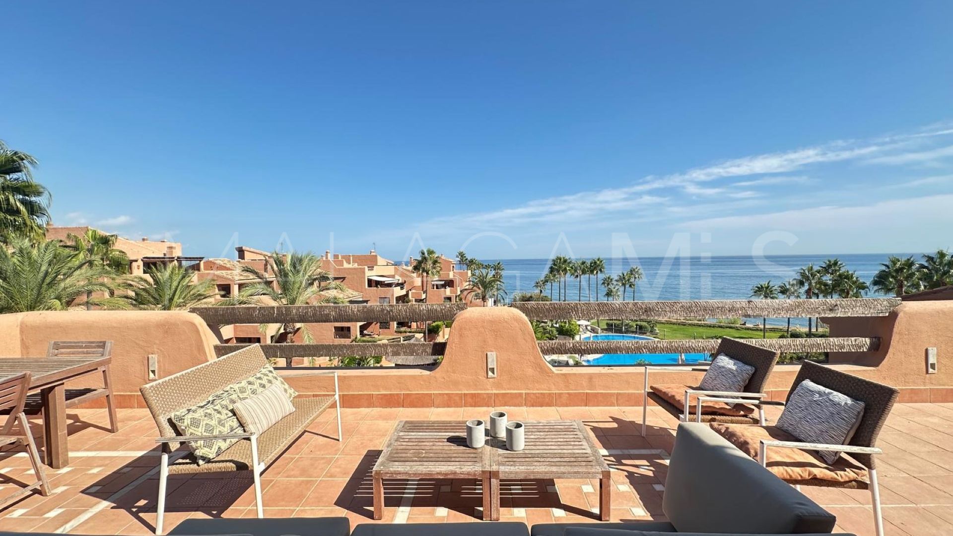 For sale 1 bedroom penthouse in Mar Azul
